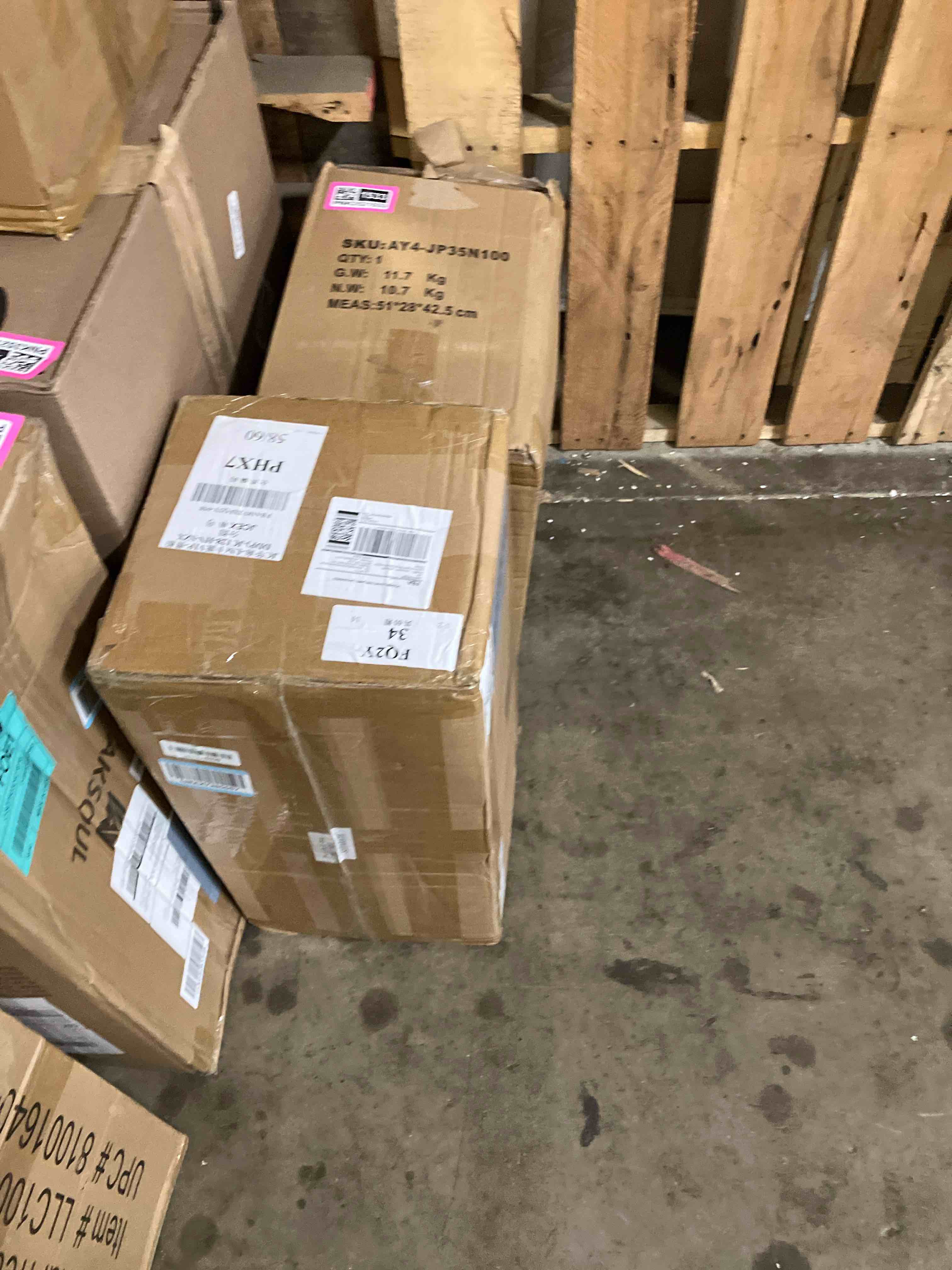 https://s3.amazonaws.com/lotting-images-prod/phillipi/PNK3521534_1750796027786.jpeg