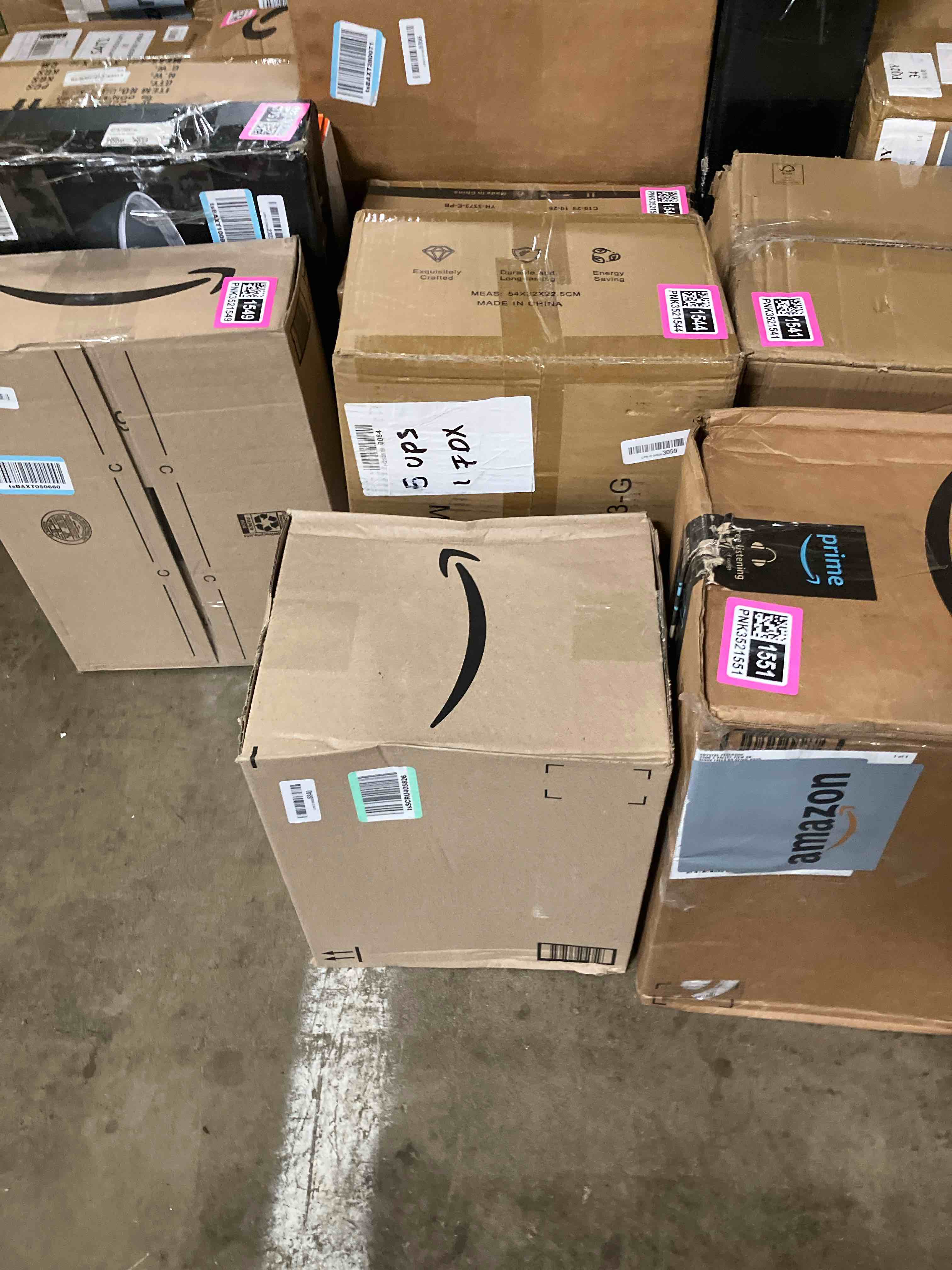 https://s3.amazonaws.com/lotting-images-prod/phillipi/PNK3521552_1750797499802.jpeg