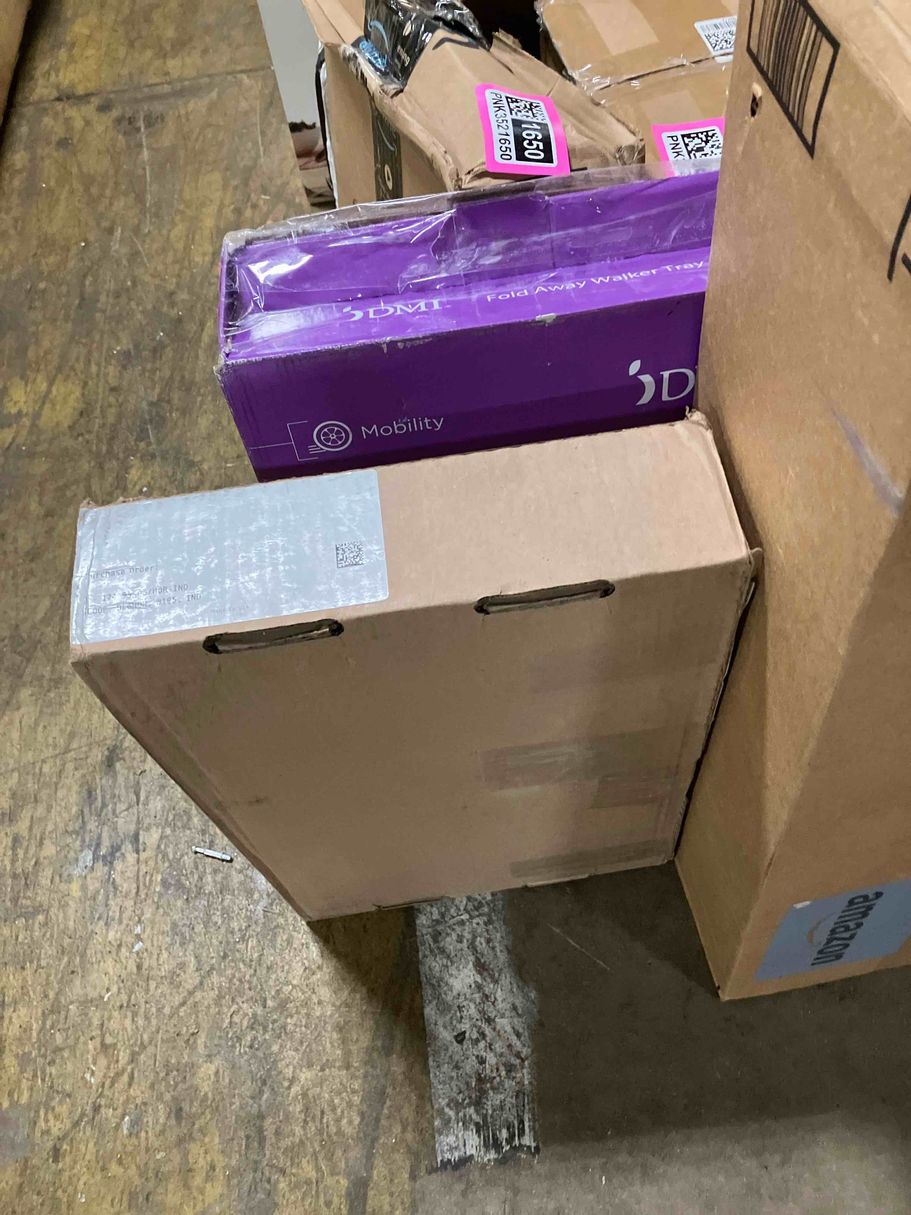 https://s3.amazonaws.com/lotting-images-prod/phillipi/PNK3521646_1750858690145.jpeg