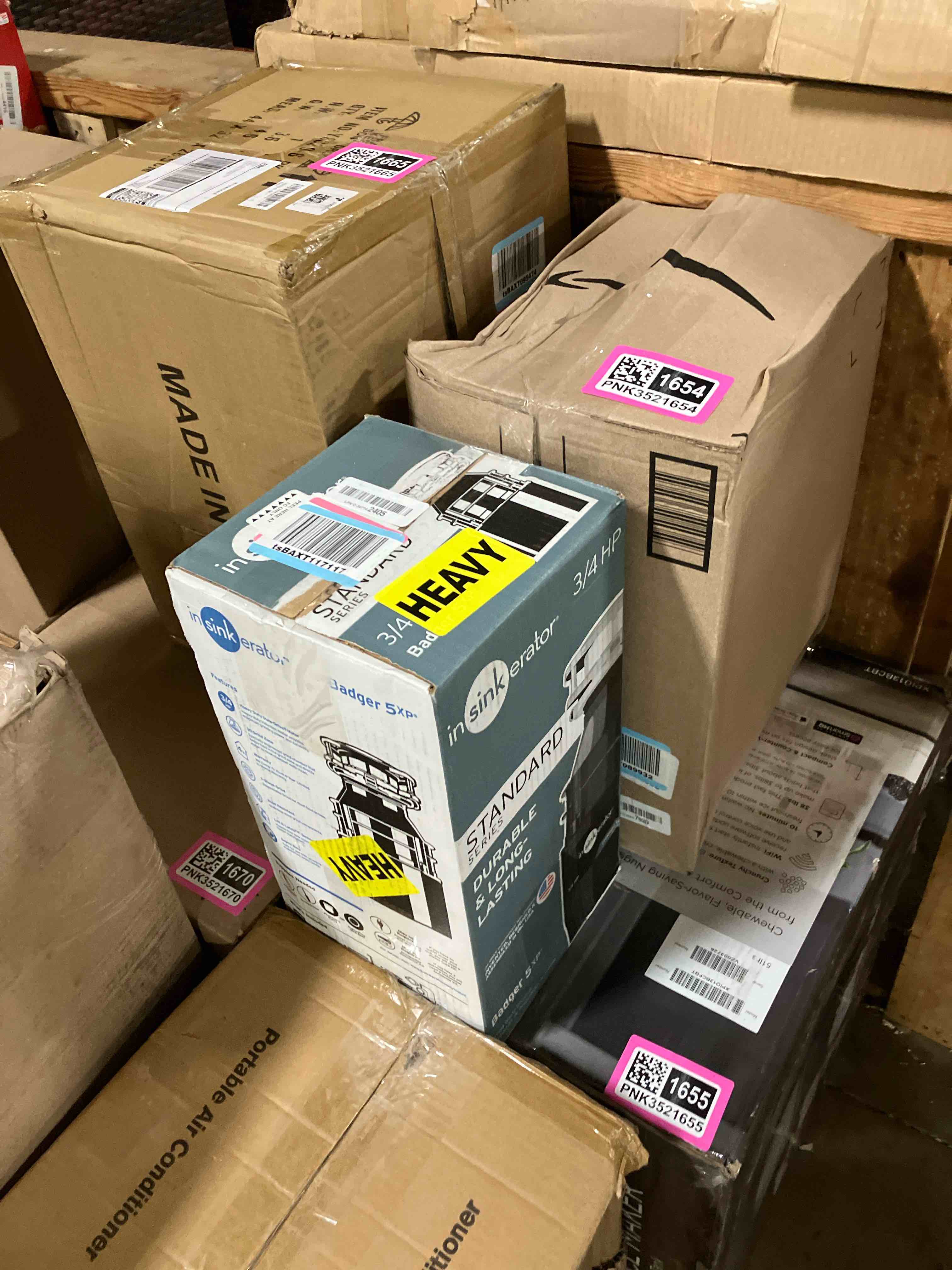 https://s3.amazonaws.com/lotting-images-prod/phillipi/PNK3521652_1750858199963.jpeg
