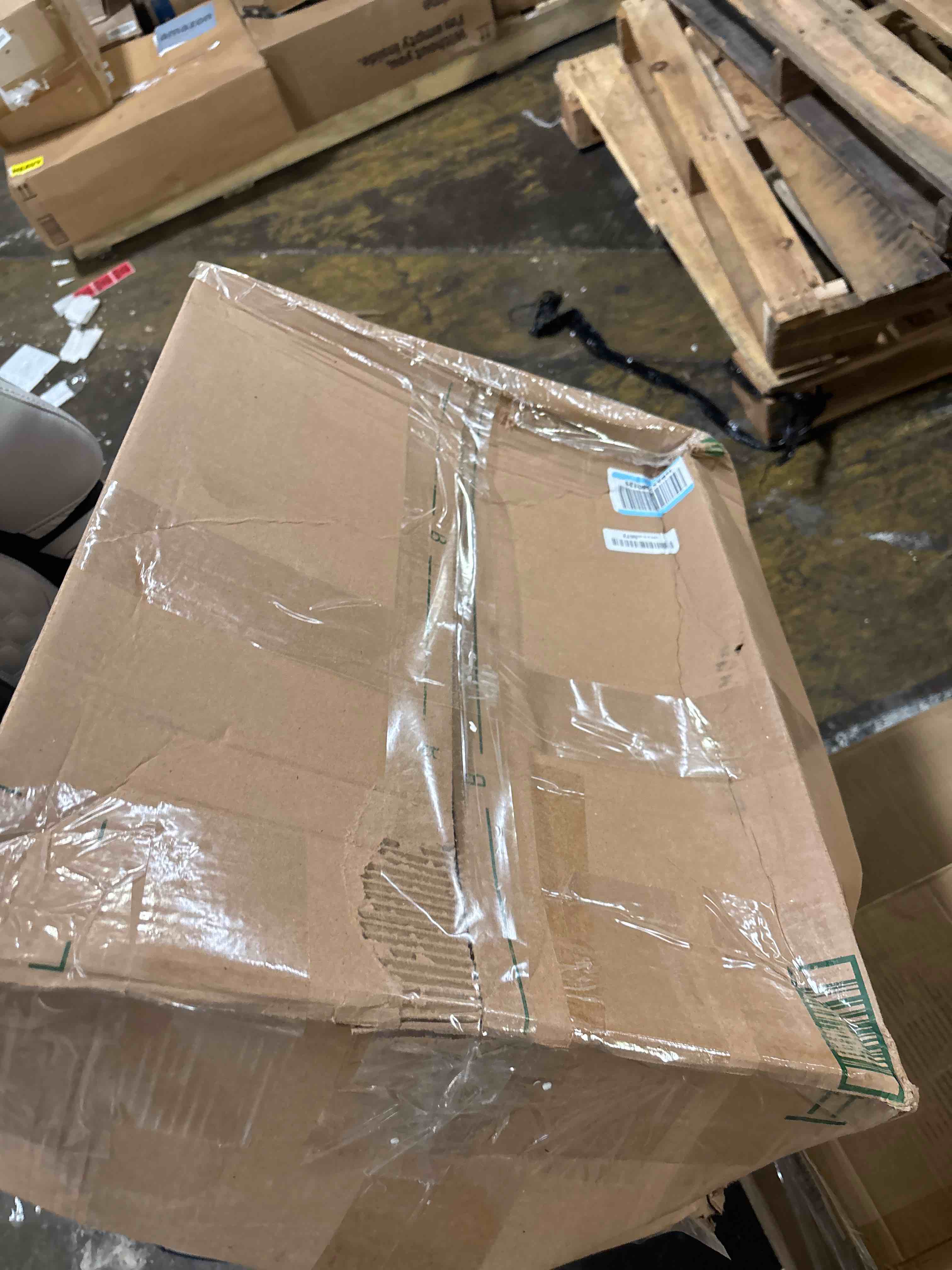 https://s3.amazonaws.com/lotting-images-prod/phillipi/PNK3521722_1750885225298.jpeg