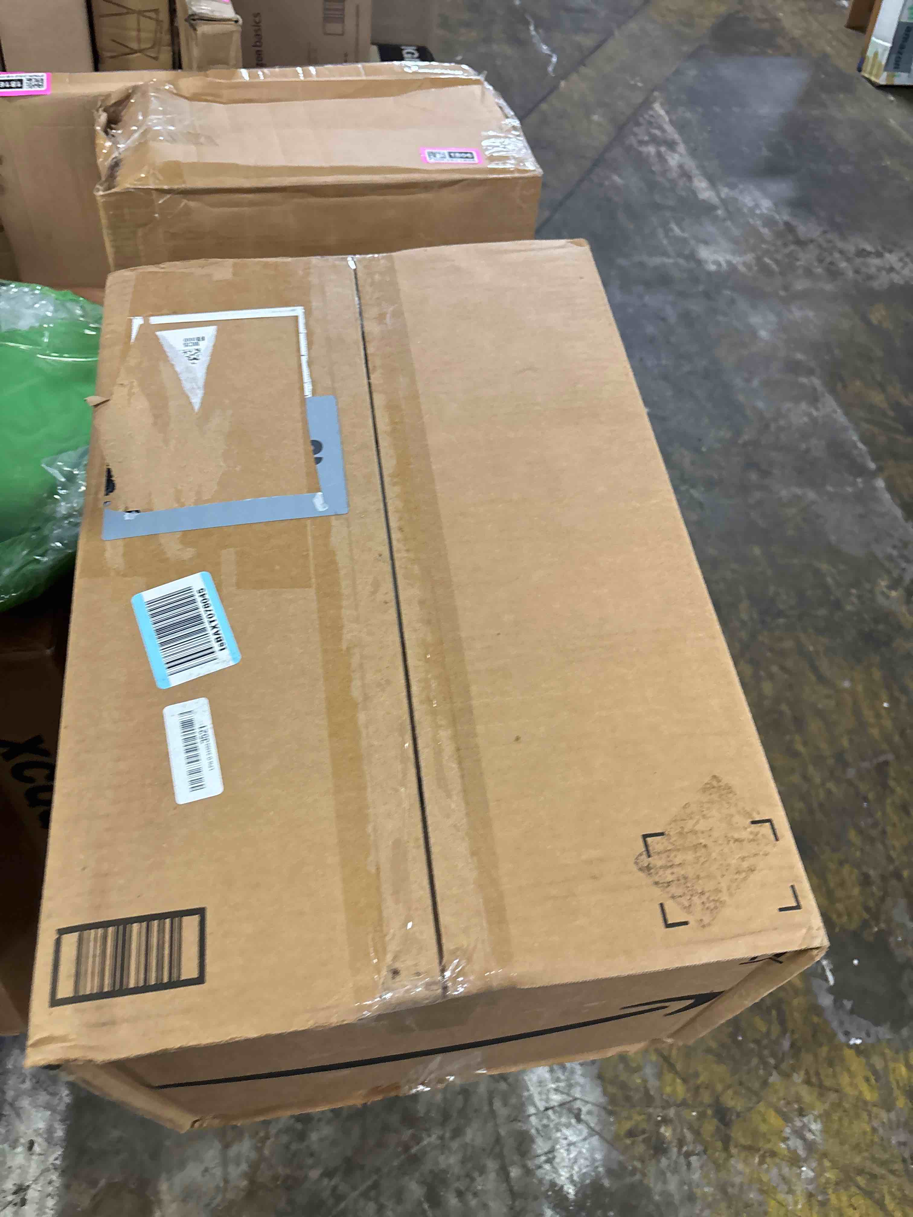 https://s3.amazonaws.com/lotting-images-prod/phillipi/PNK3521766_1750951277032.jpeg