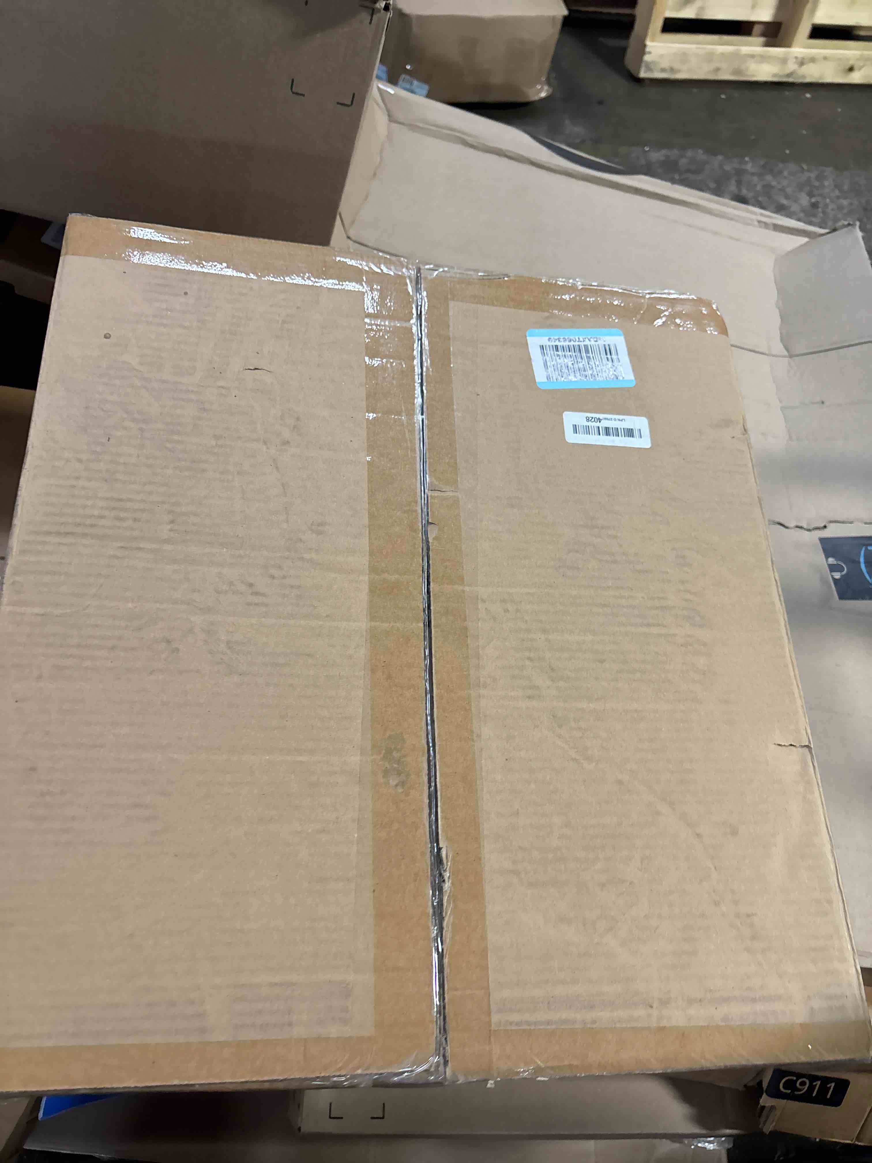 https://s3.amazonaws.com/lotting-images-prod/phillipi/PNK3521774_1750950926414.jpeg