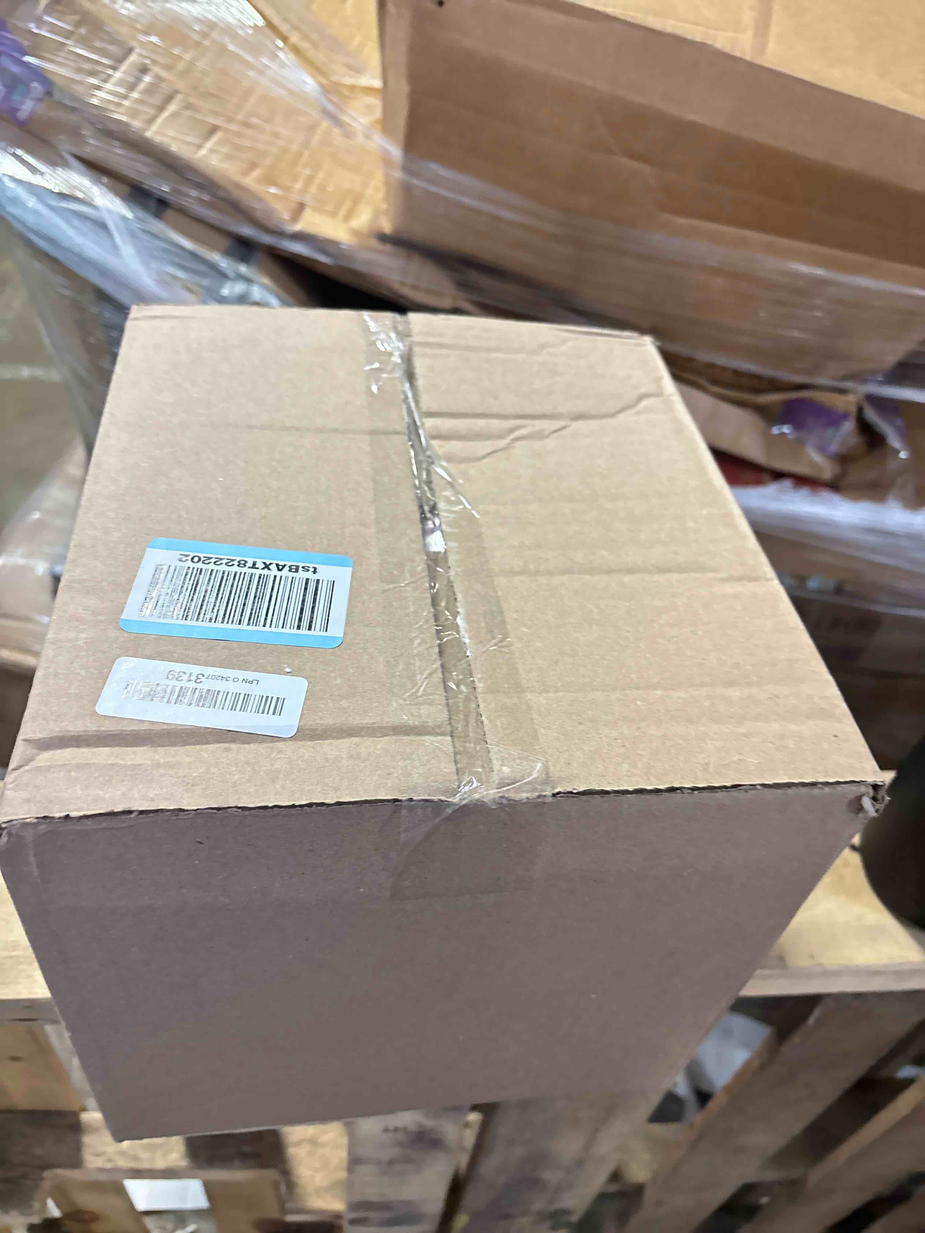 https://s3.amazonaws.com/lotting-images-prod/phillipi/PNK3521802_1750948615285.jpeg
