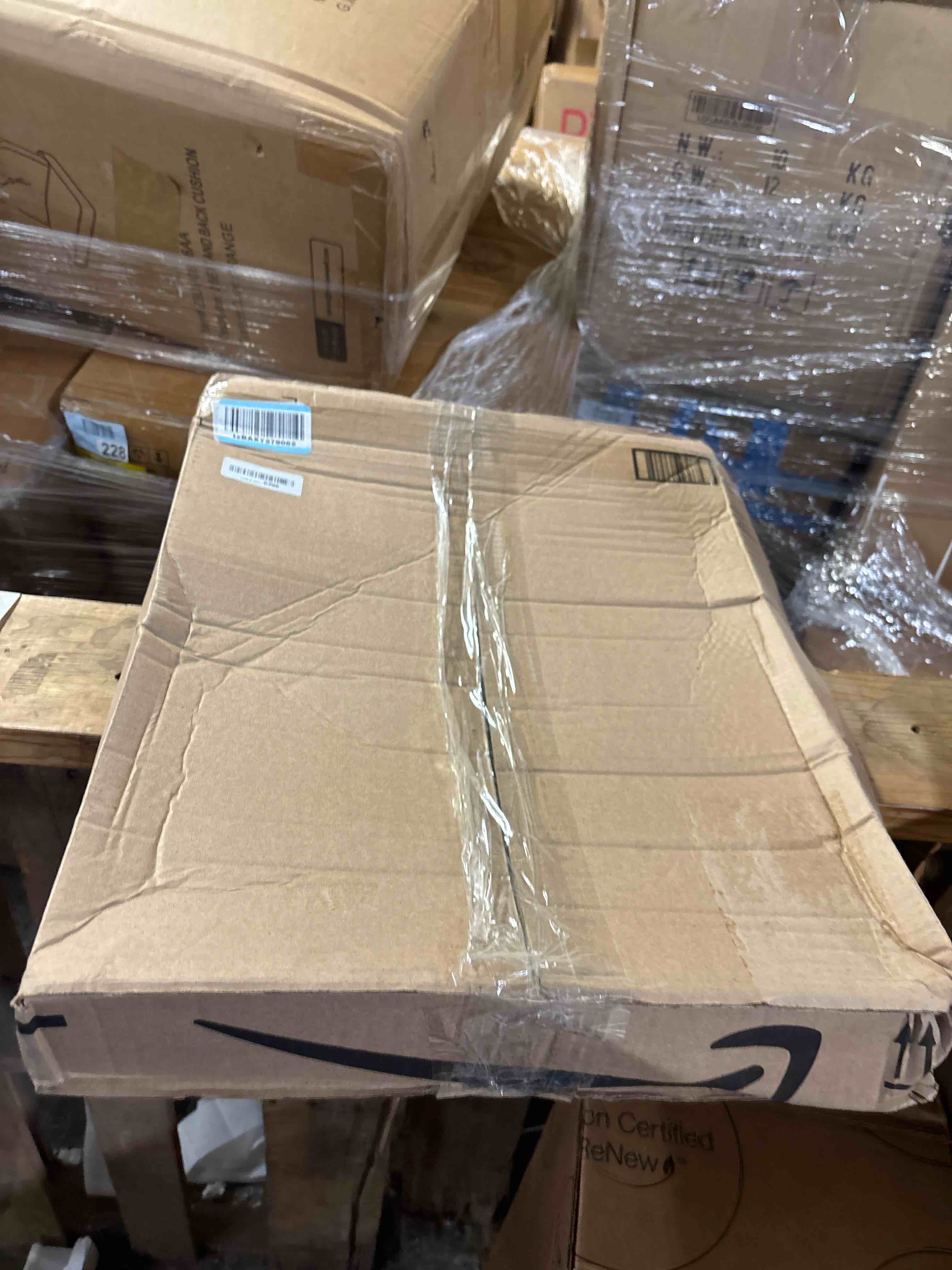 https://s3.amazonaws.com/lotting-images-prod/phillipi/PNK3521833_1750945169784.jpeg