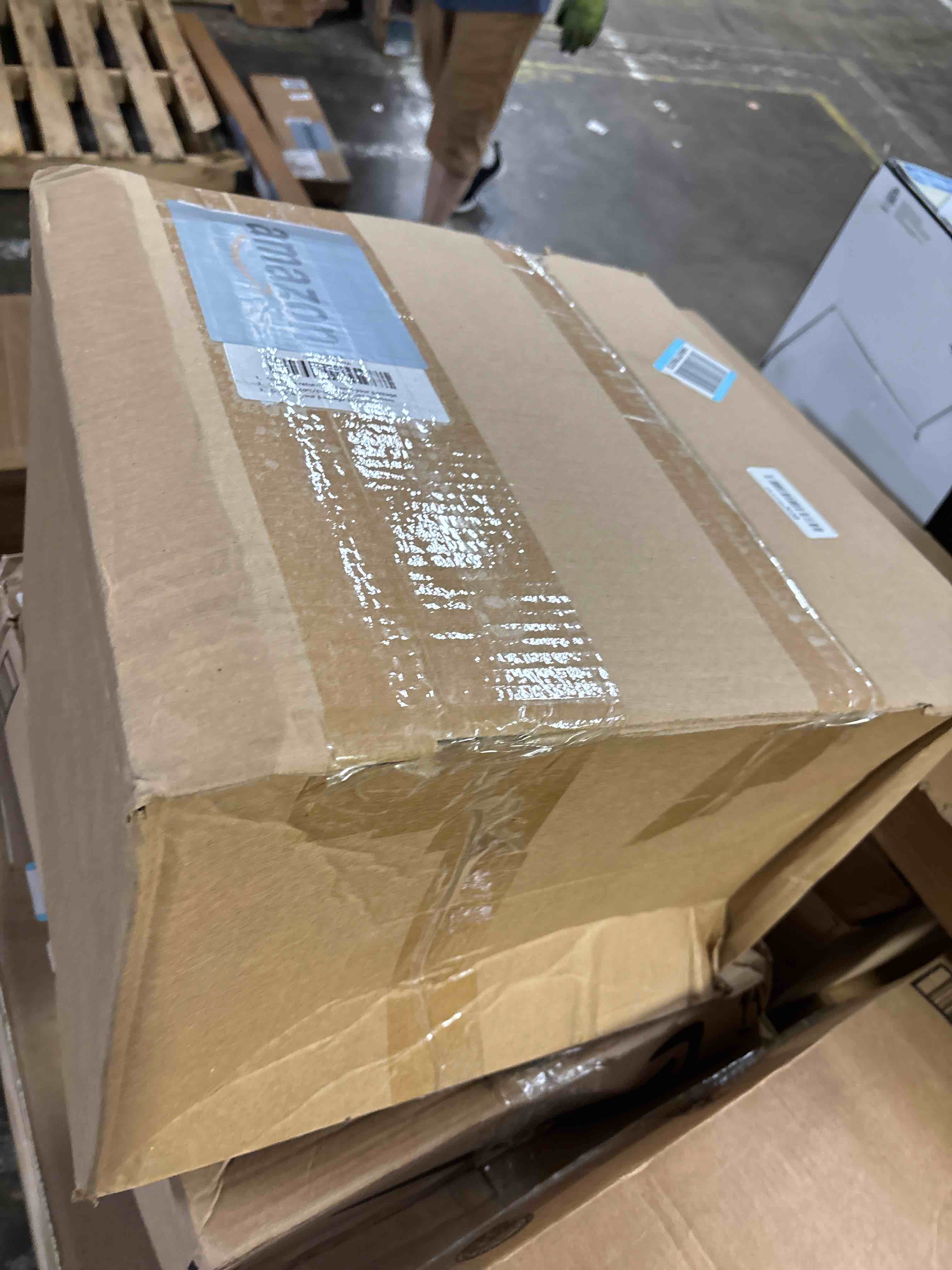 https://s3.amazonaws.com/lotting-images-prod/phillipi/PNK3521834_1750945119714.jpeg