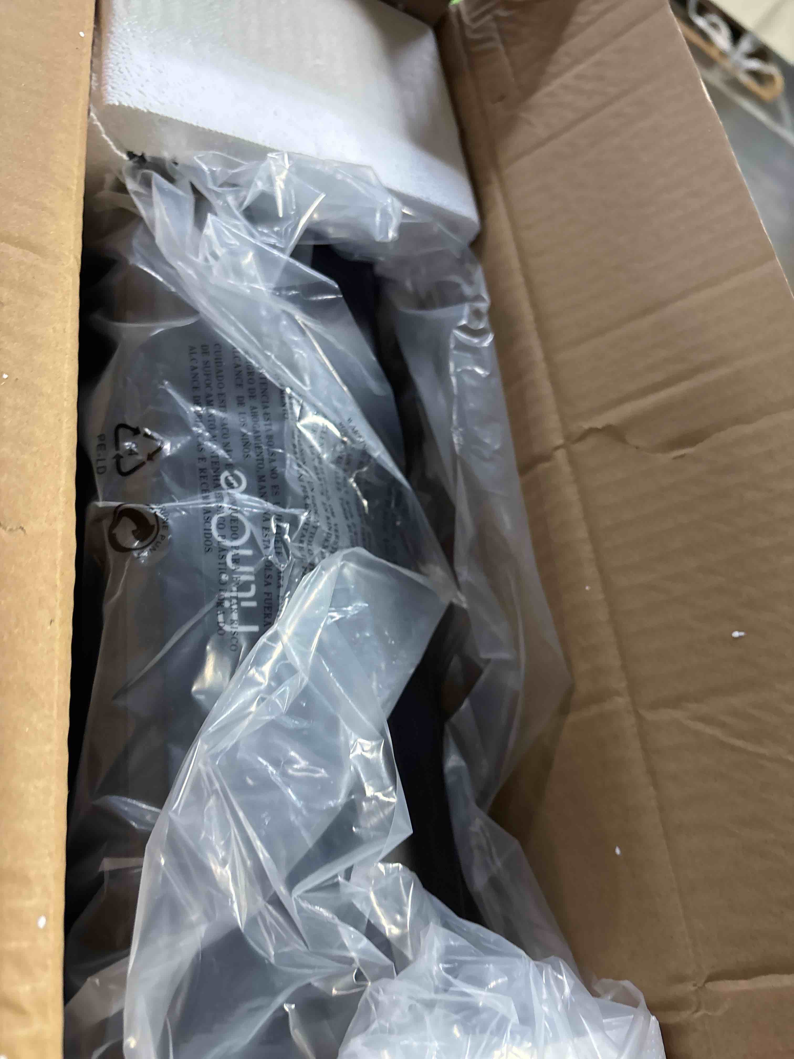 https://s3.amazonaws.com/lotting-images-prod/phillipi/PNK3521839_1750944585908.jpeg