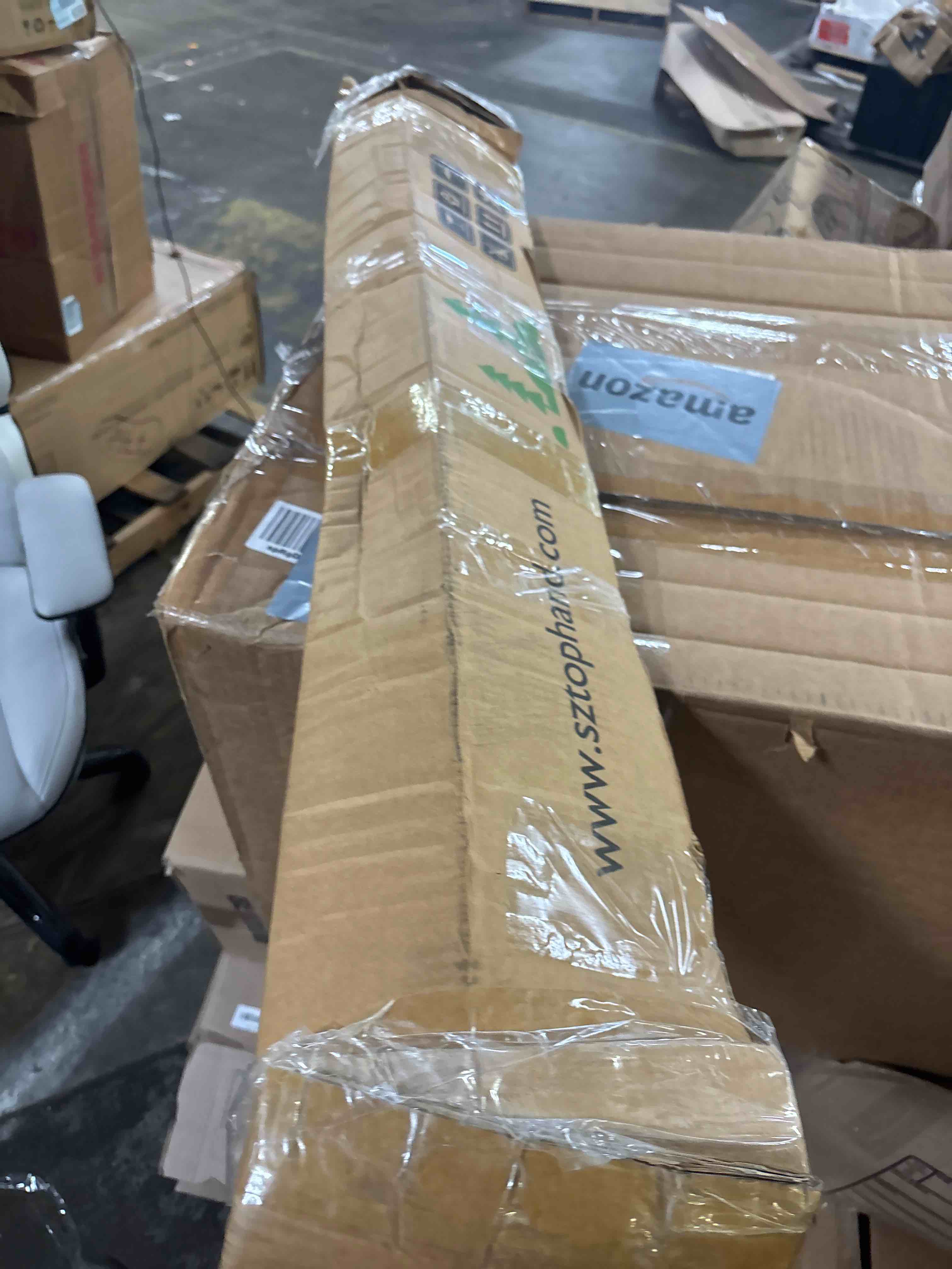 https://s3.amazonaws.com/lotting-images-prod/phillipi/PNK3521863_1750942952652.jpeg