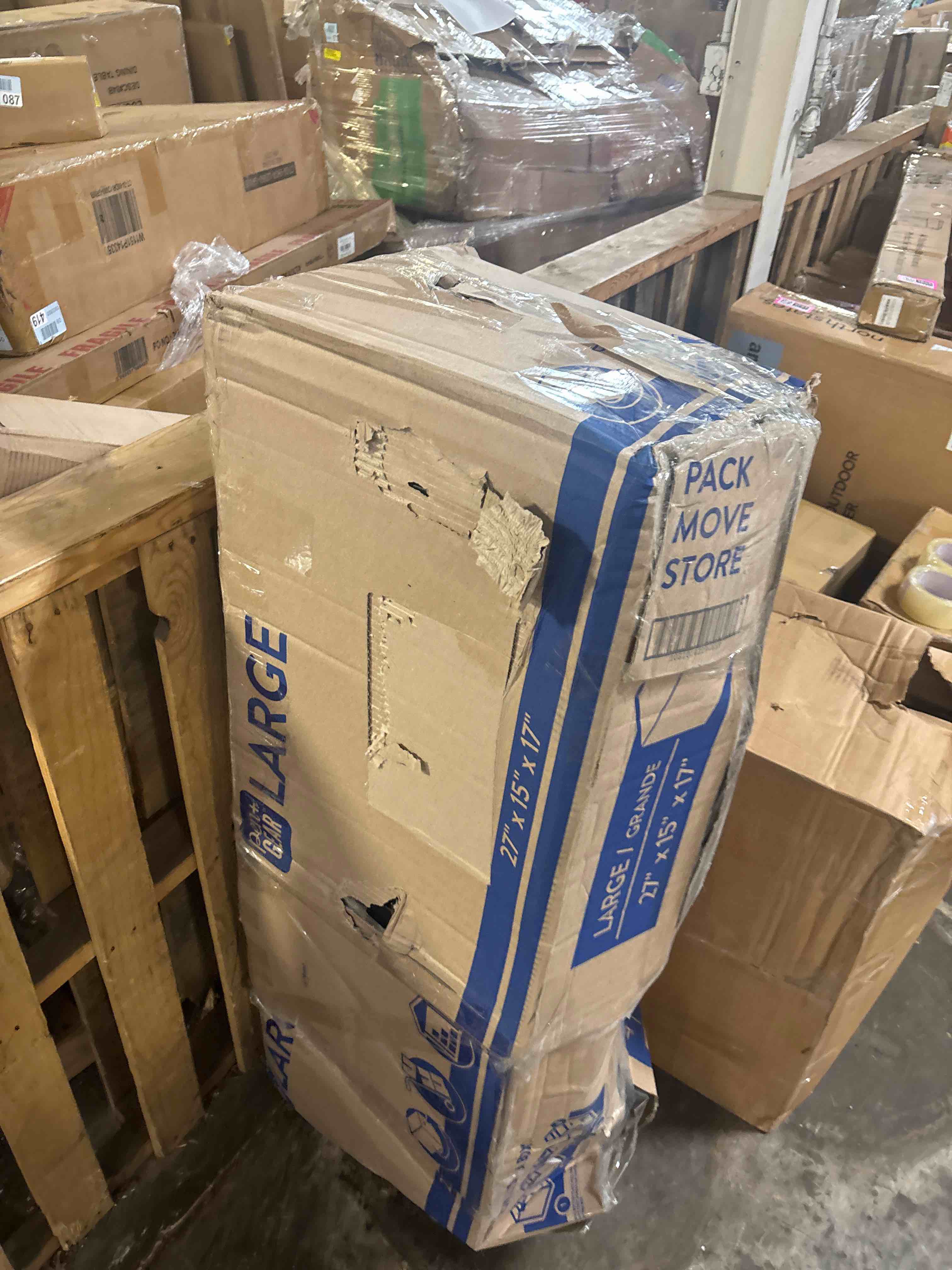 https://s3.amazonaws.com/lotting-images-prod/phillipi/PNK3521883_1750941463982.jpeg