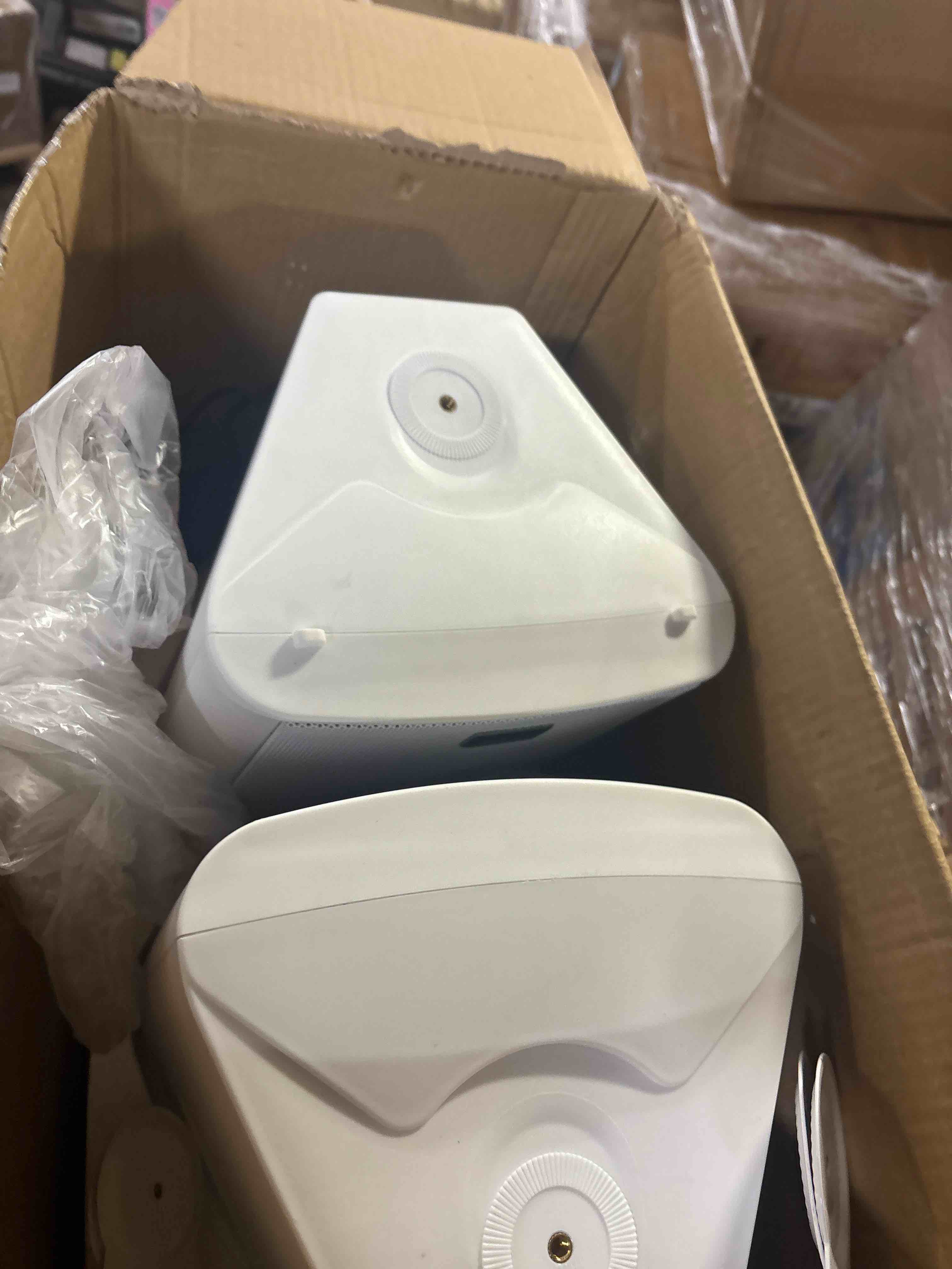 https://s3.amazonaws.com/lotting-images-prod/phillipi/PNK3521885_1750941338022.jpeg