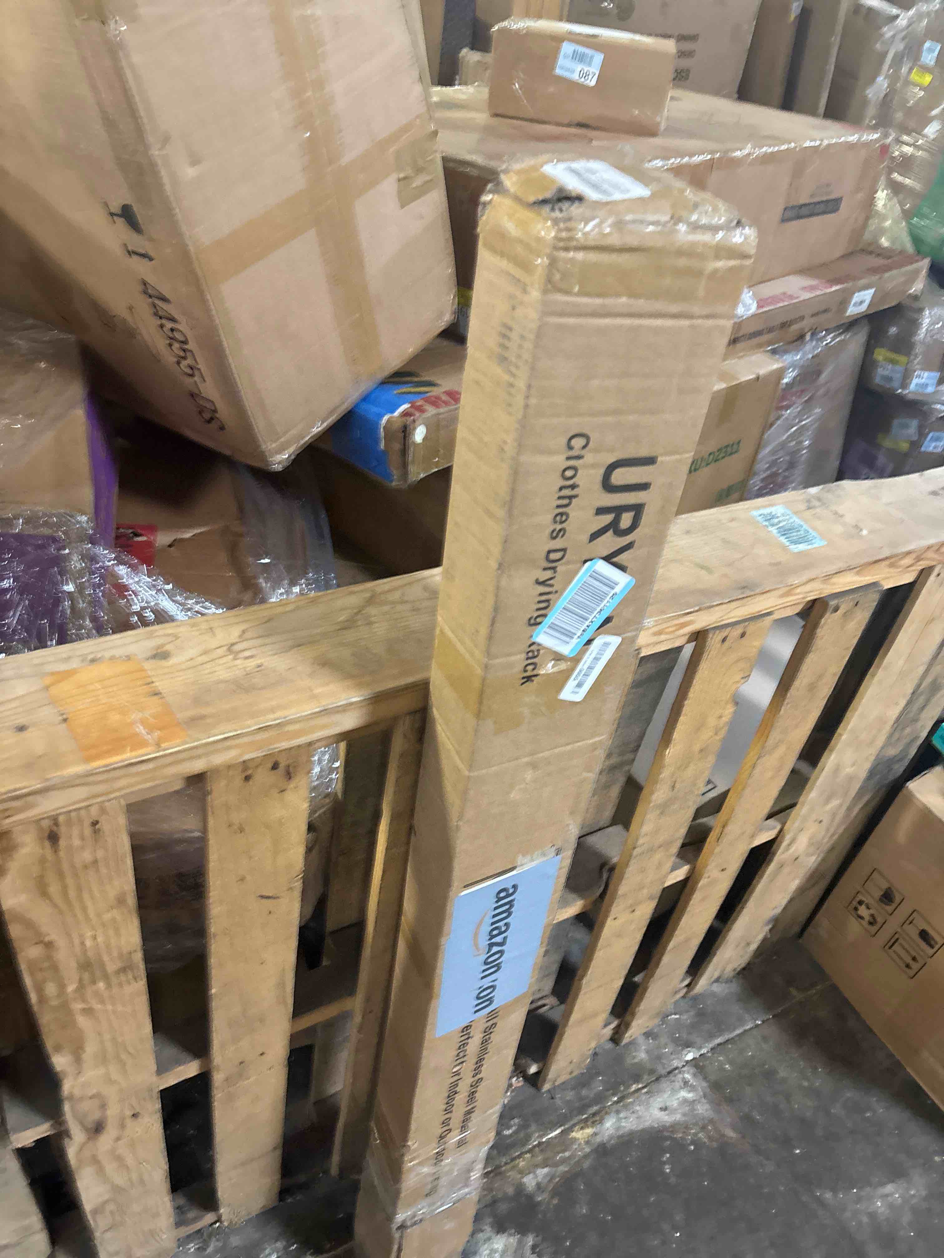 https://s3.amazonaws.com/lotting-images-prod/phillipi/PNK3521895_1750940643282.jpeg