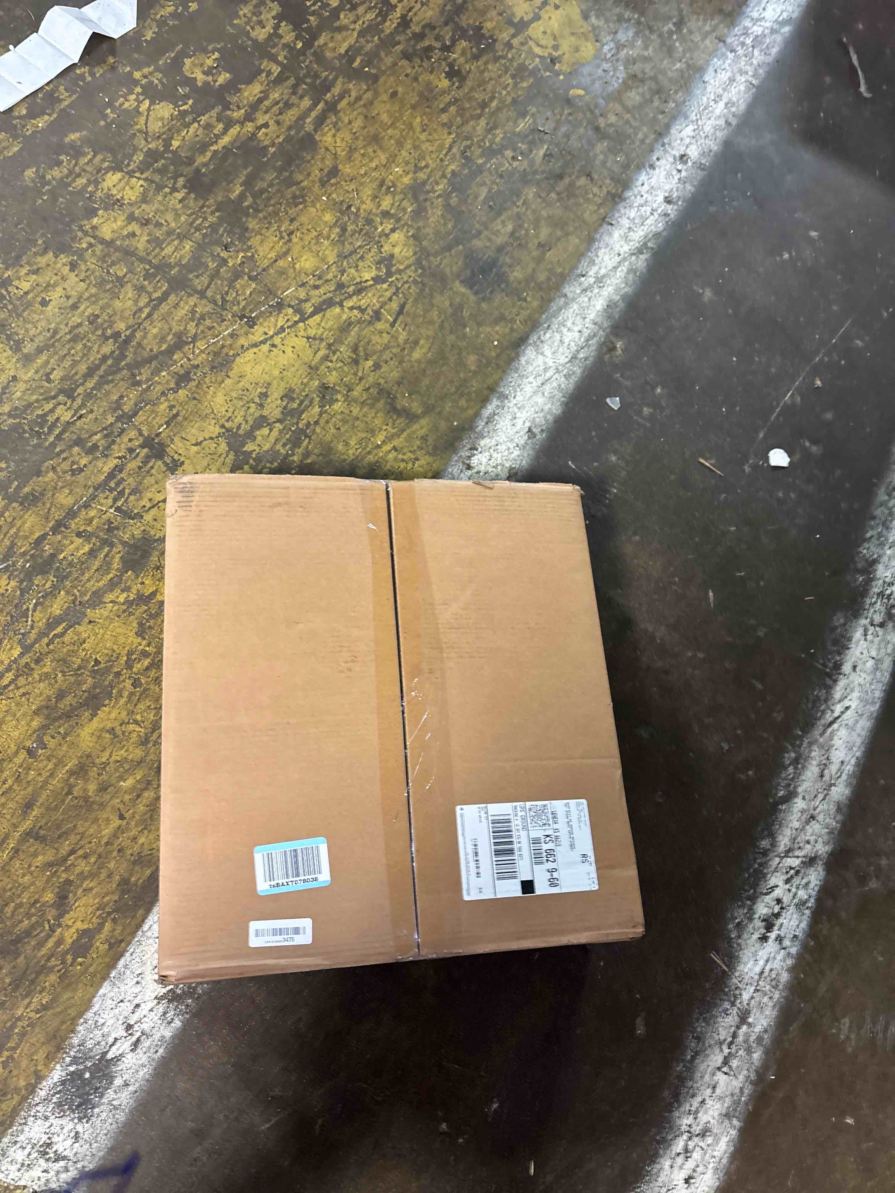 https://s3.amazonaws.com/lotting-images-prod/phillipi/PNK3521966_1750974155678.jpeg