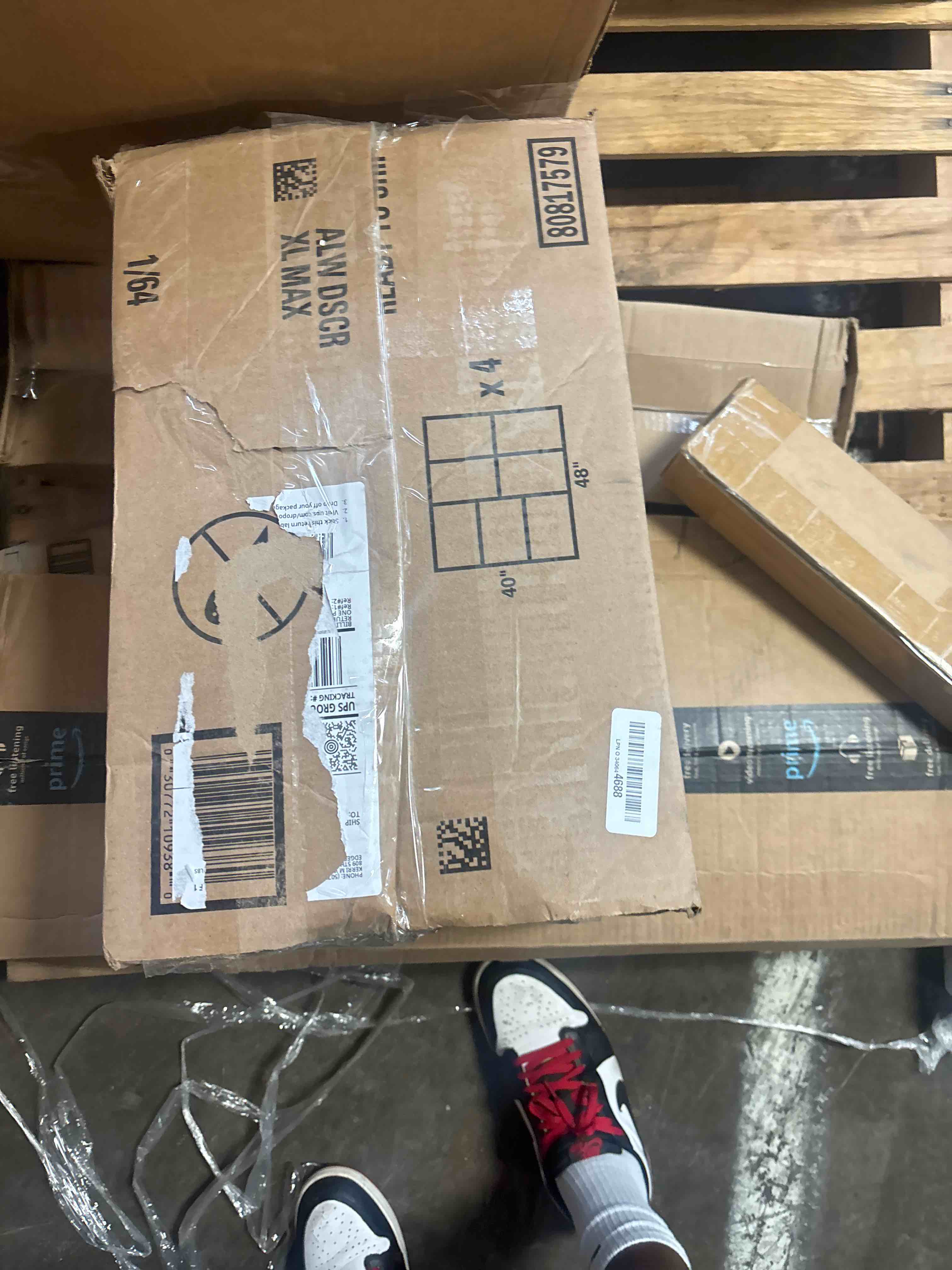 https://s3.amazonaws.com/lotting-images-prod/phillipi/PNK3521974_1751026301658.jpeg