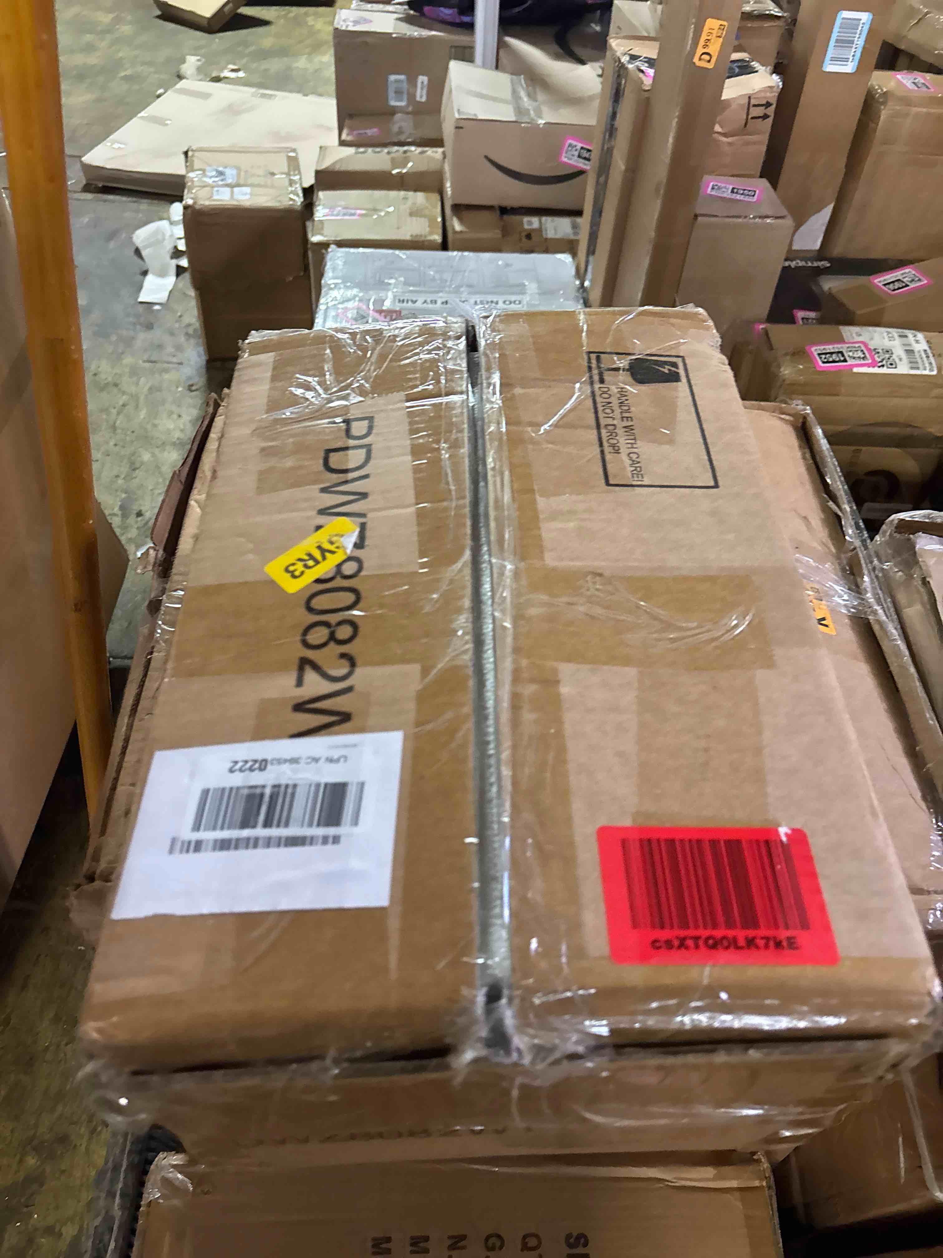 https://s3.amazonaws.com/lotting-images-prod/phillipi/PNK3521990_1751028175400.jpeg