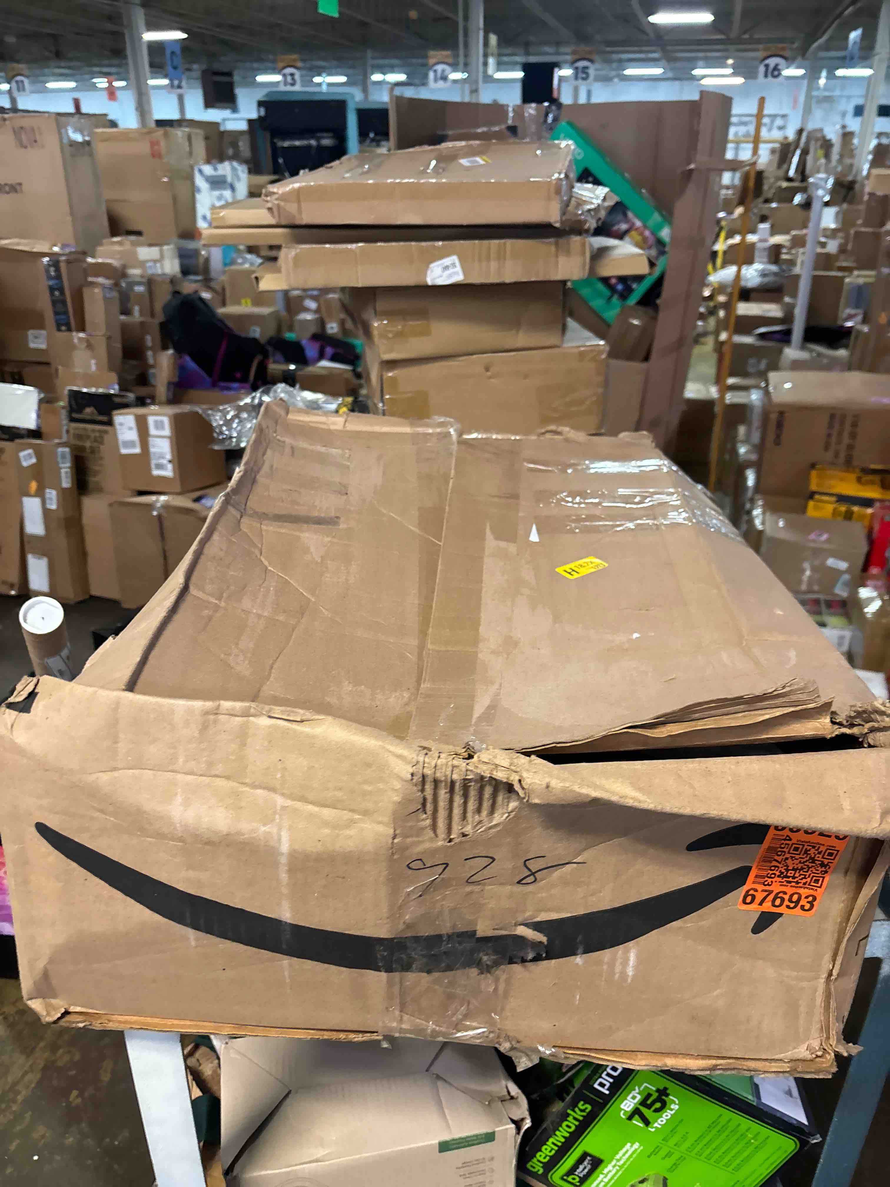 https://s3.amazonaws.com/lotting-images-prod/phillipi/PNK3522008_1751030736169.jpeg