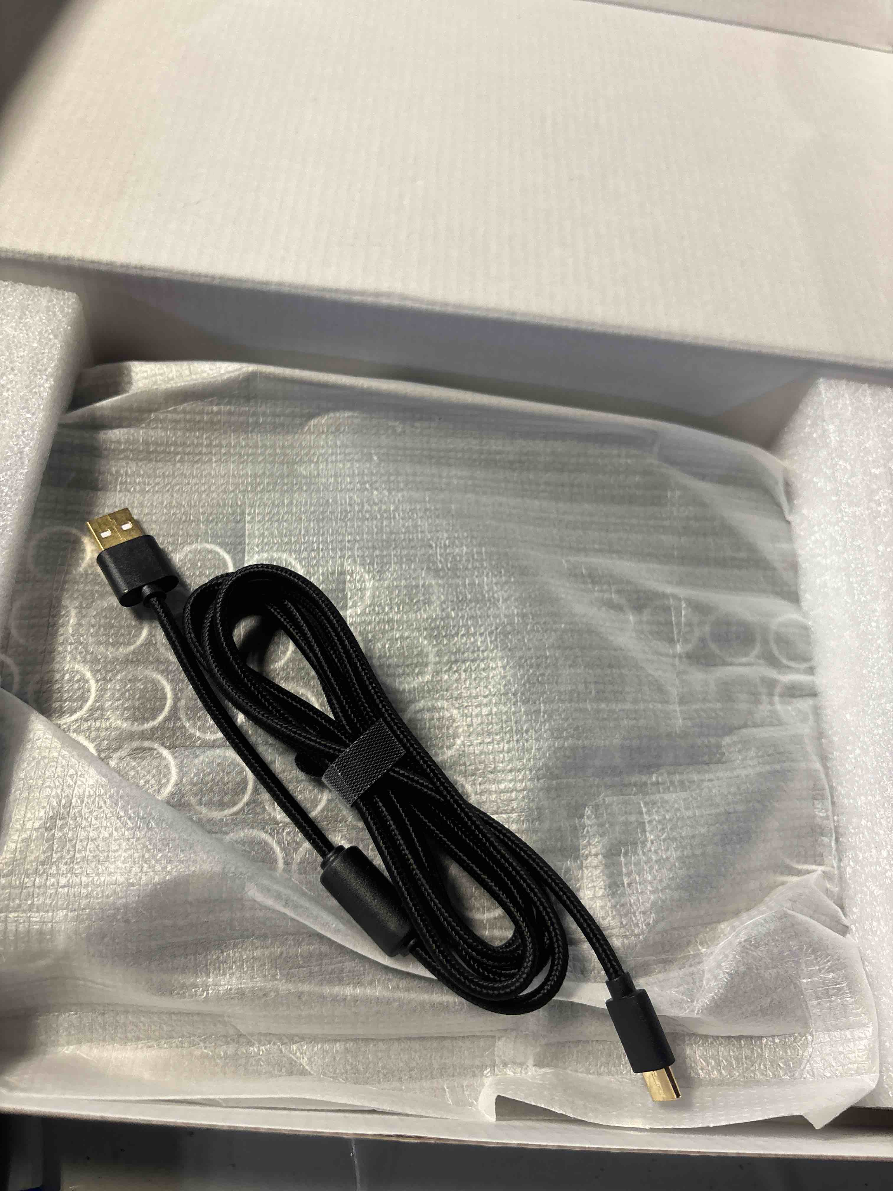 https://s3.amazonaws.com/lotting-images-prod/phillipi/PNK3522054_1751039996577.jpeg