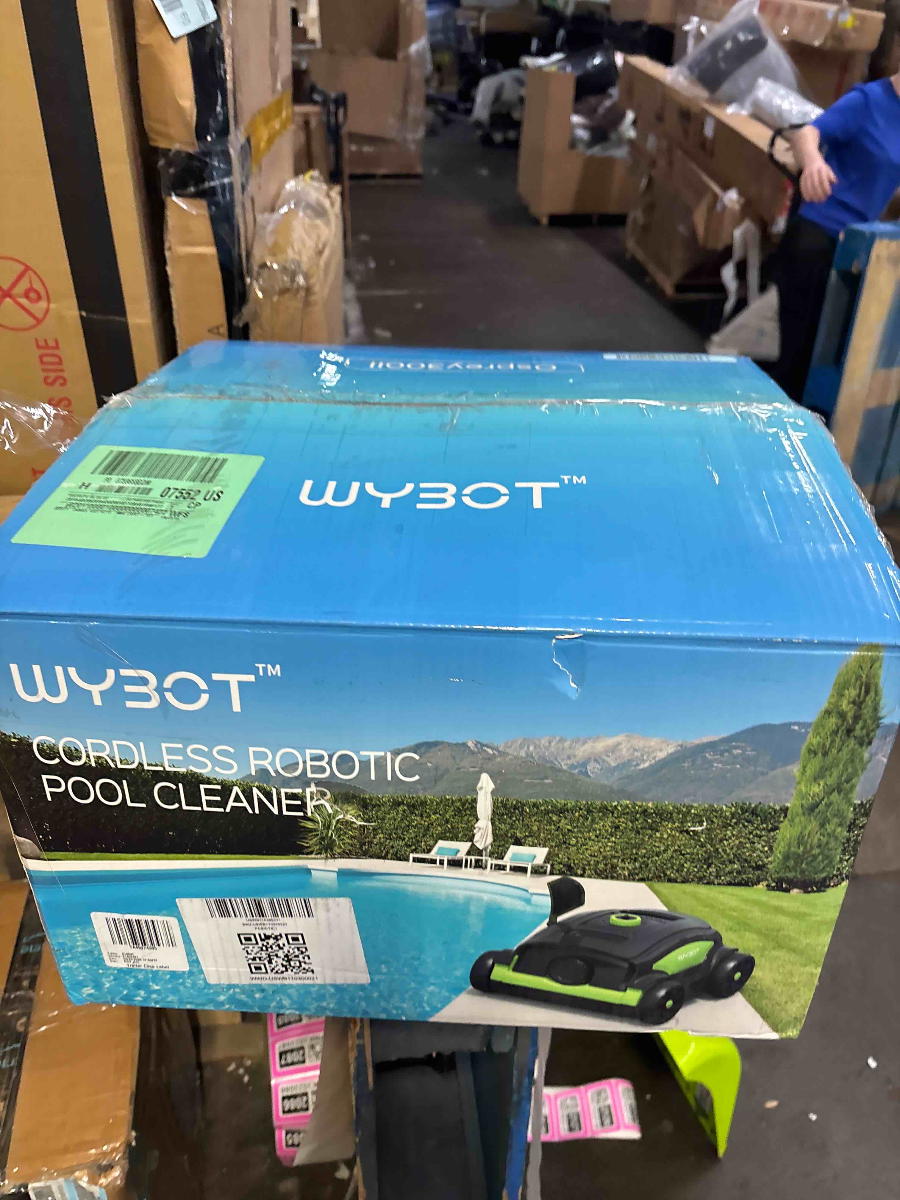 https://s3.amazonaws.com/lotting-images-prod/phillipi/PNK3522070_1751044368823.jpeg