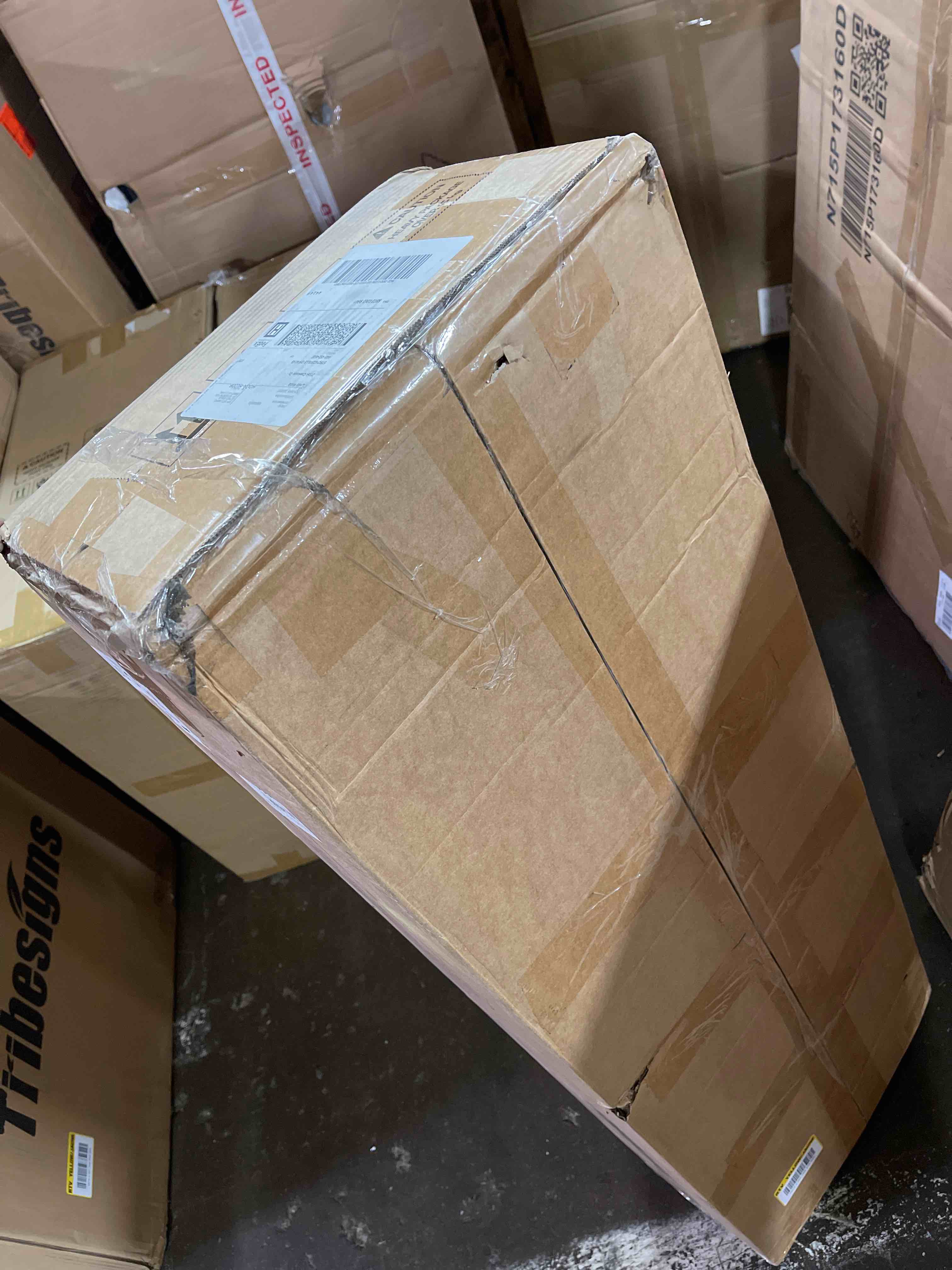 https://s3.amazonaws.com/lotting-images-prod/phillipi/PNK3522266_1751044537503.jpeg