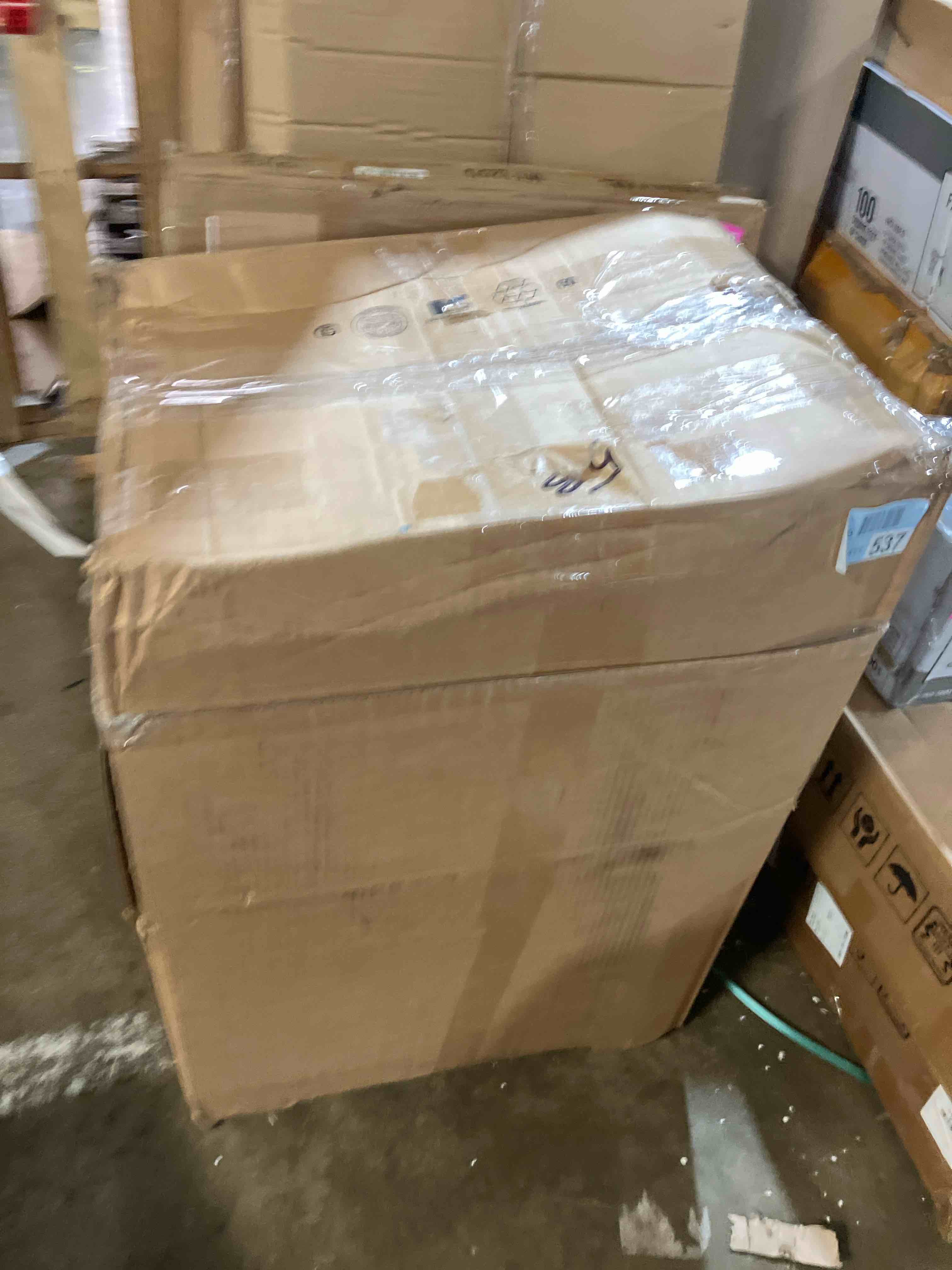 https://s3.amazonaws.com/lotting-images-prod/phillipi/PNK3522288_1751395921807.jpeg