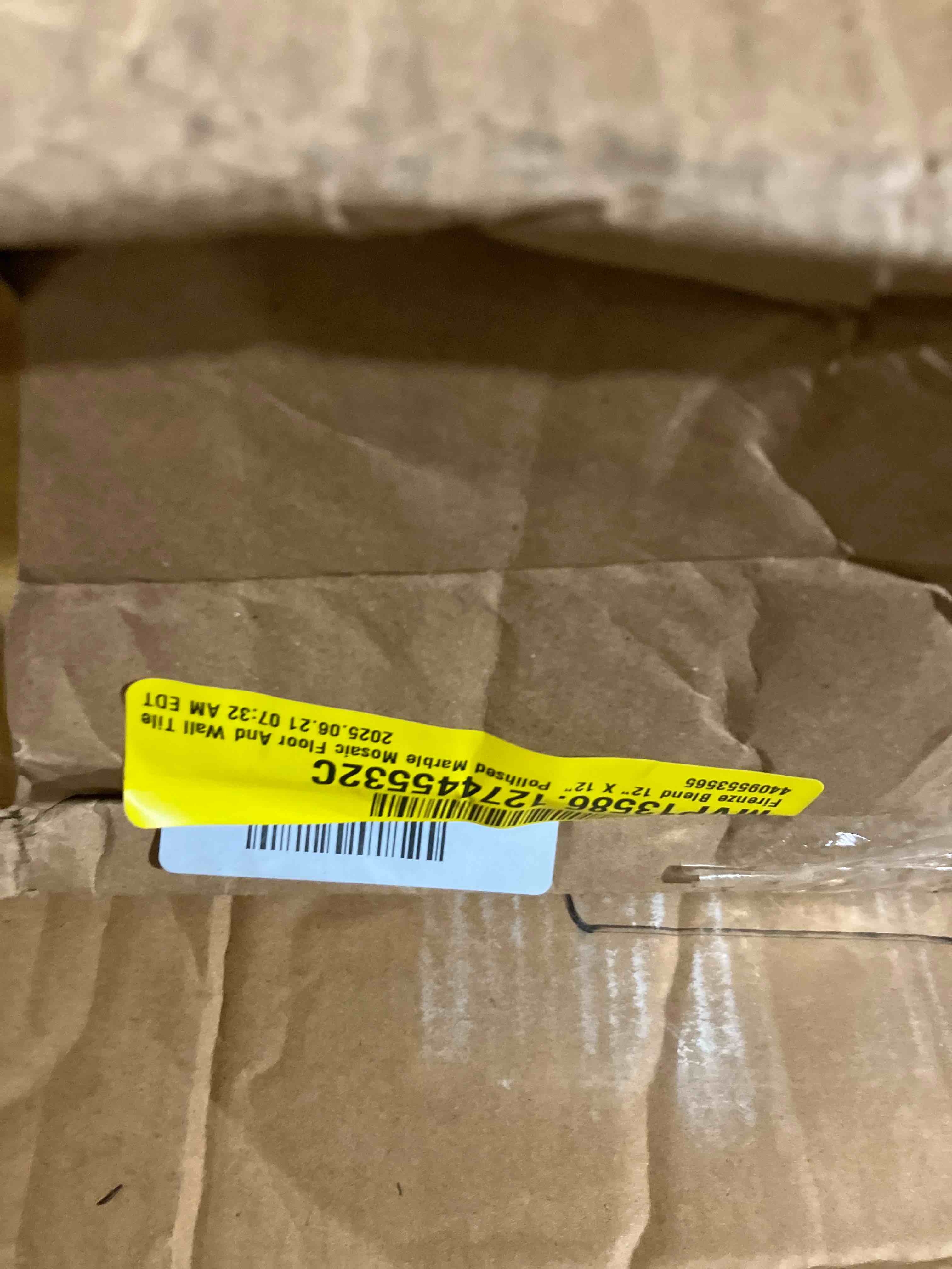 https://s3.amazonaws.com/lotting-images-prod/phillipi/PNK3522363_1751383677525.jpeg