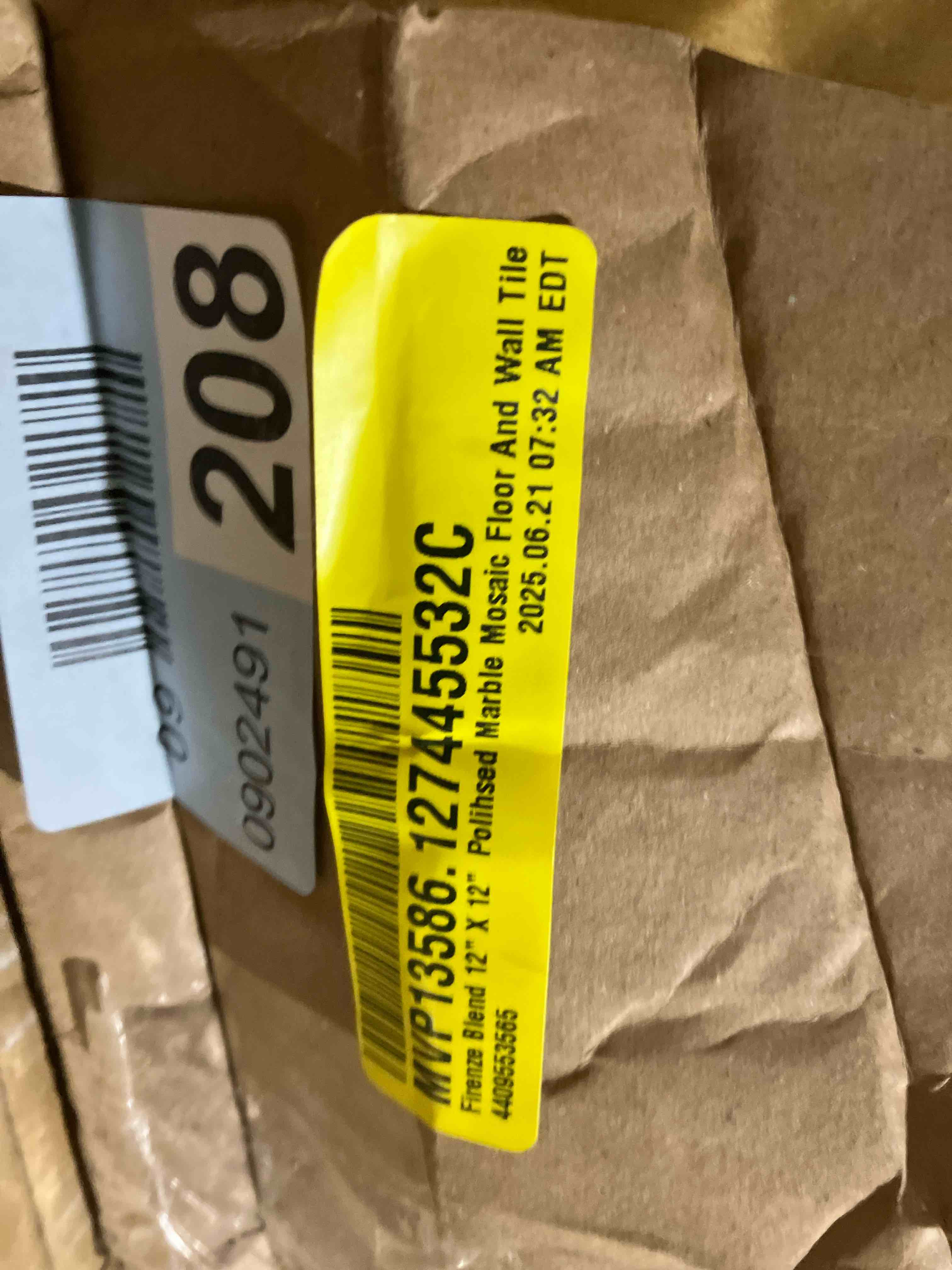 https://s3.amazonaws.com/lotting-images-prod/phillipi/PNK3522363_1751383682206.jpeg