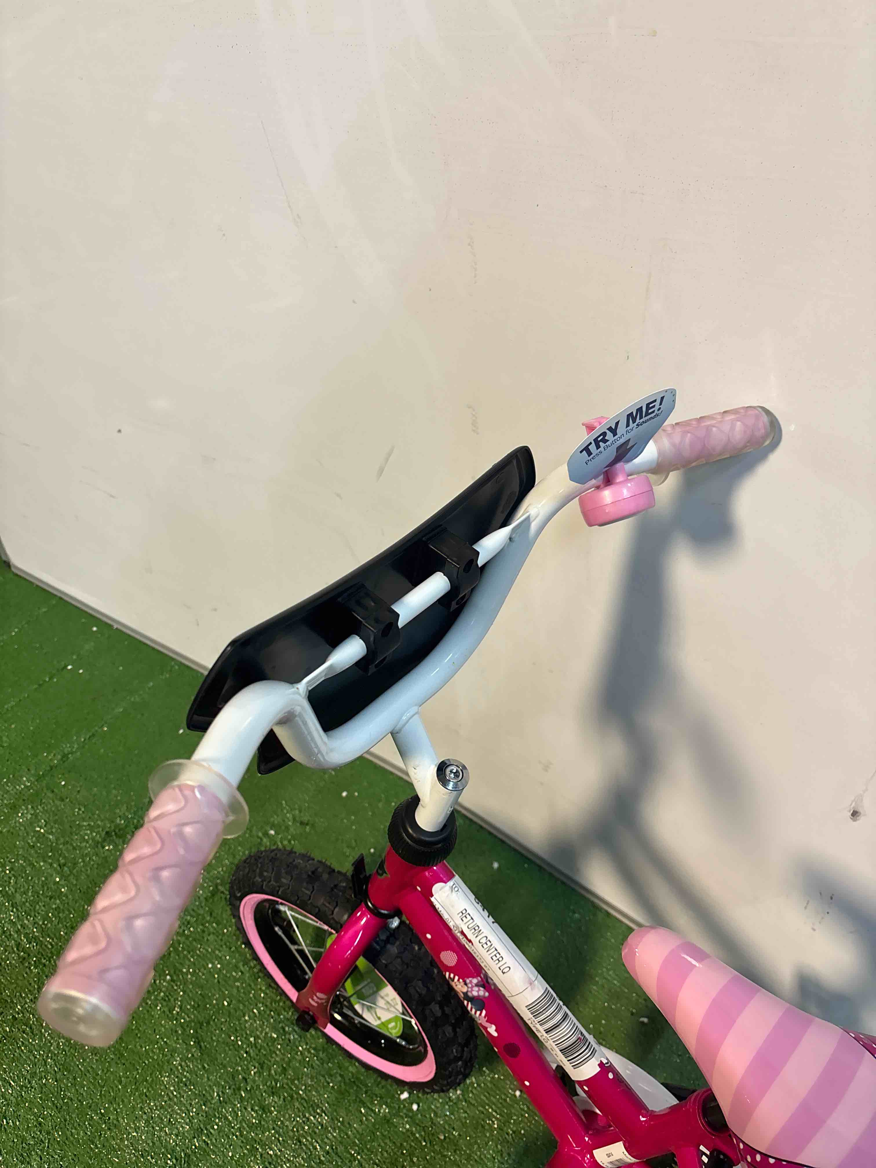 https://s3.amazonaws.com/lotting-images-prod/phillipi/PNK3522465_1751380364406.jpeg