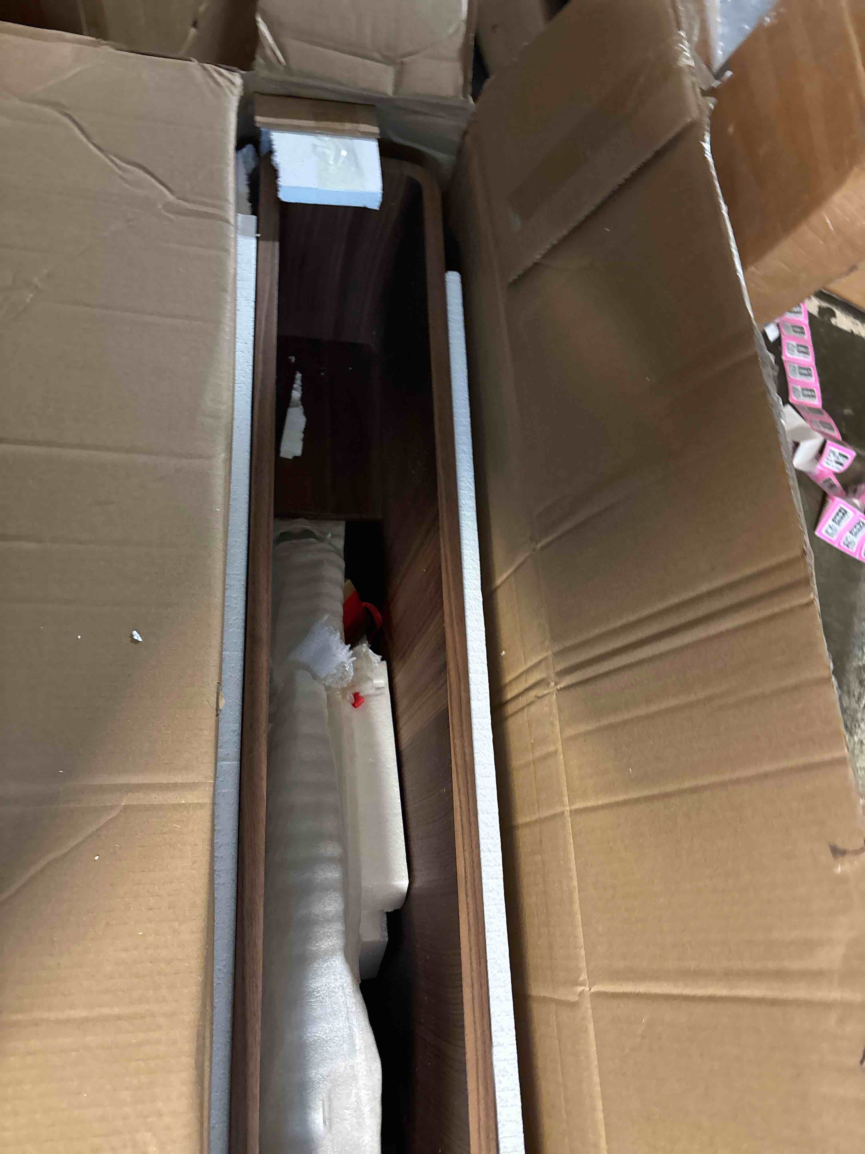 https://s3.amazonaws.com/lotting-images-prod/phillipi/PNK3522615_1751395670662.jpeg