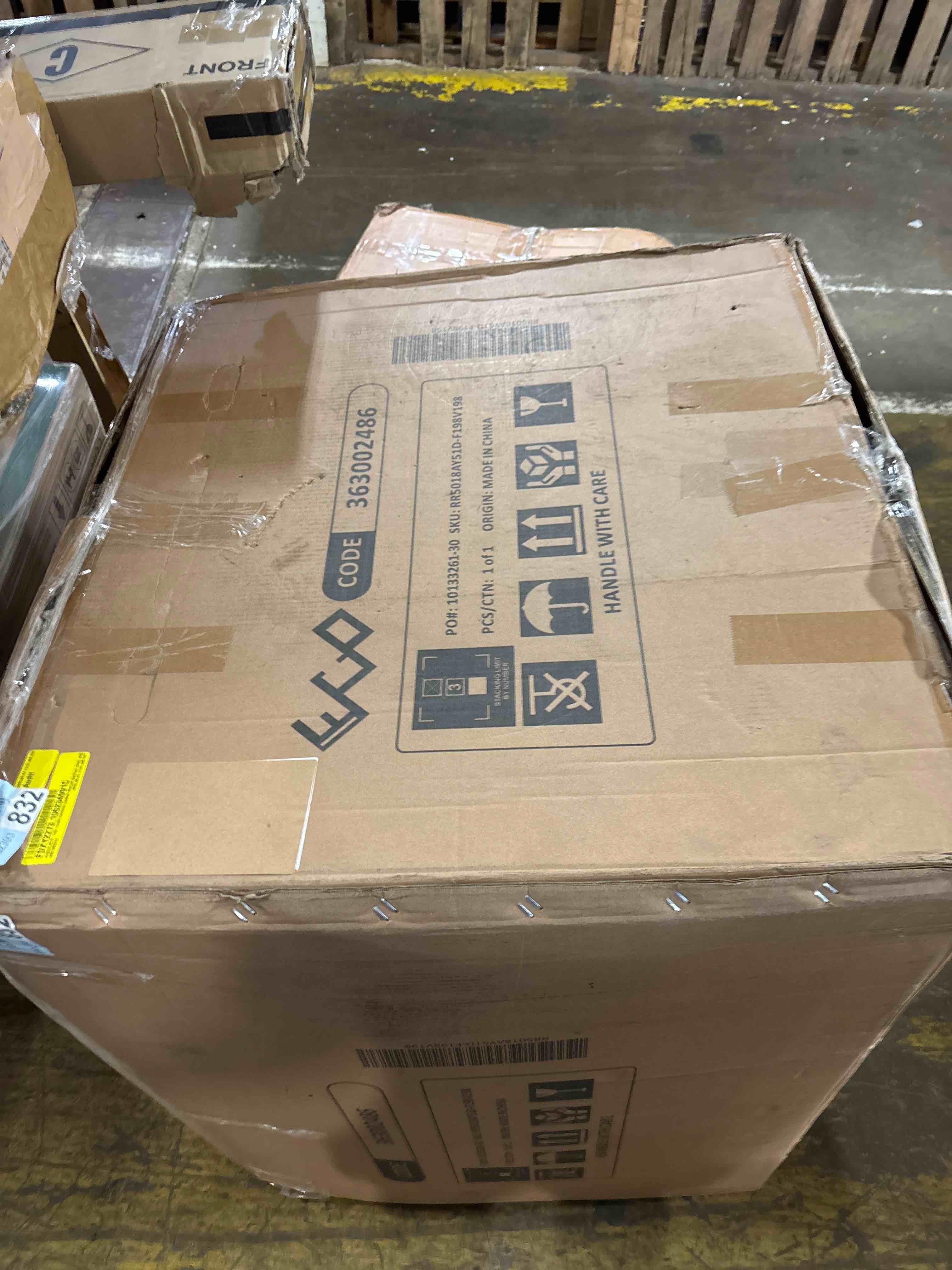 https://s3.amazonaws.com/lotting-images-prod/phillipi/PNK3522641_1751458952199.jpeg