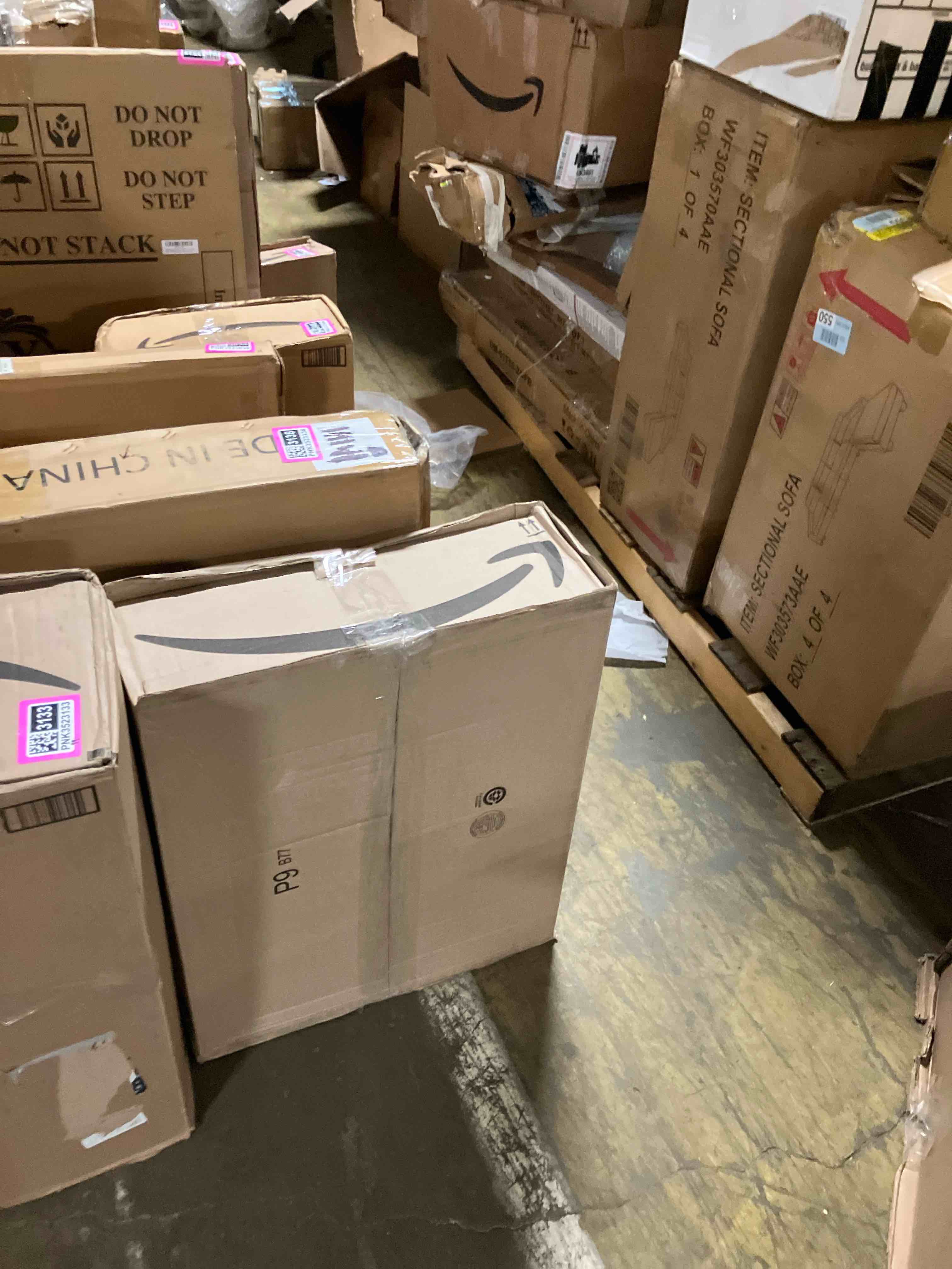 https://s3.amazonaws.com/lotting-images-prod/phillipi/PNK3523132_1746824475306.jpeg