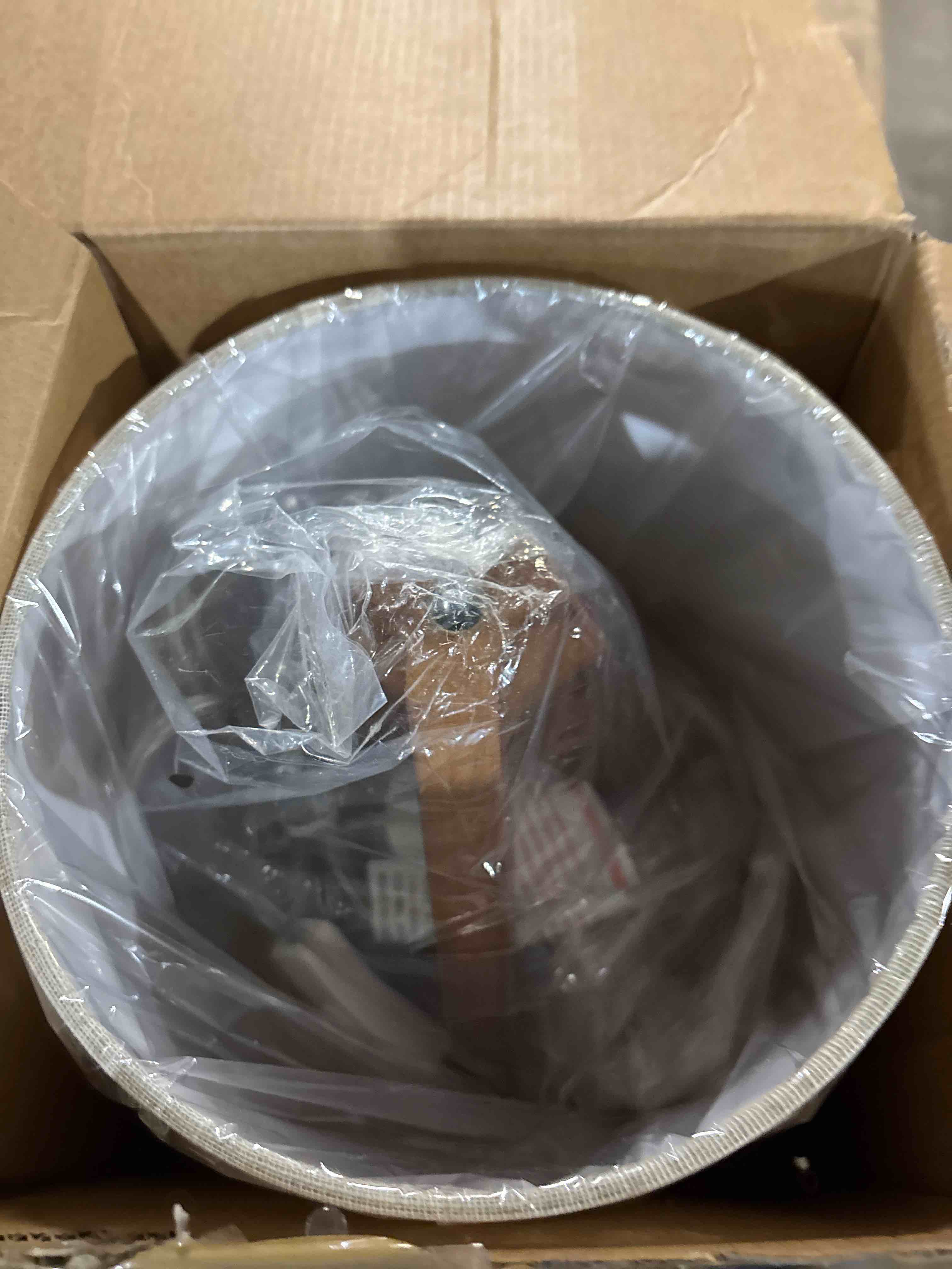 https://s3.amazonaws.com/lotting-images-prod/phillipi/PNK3523251_1747230176203.jpeg