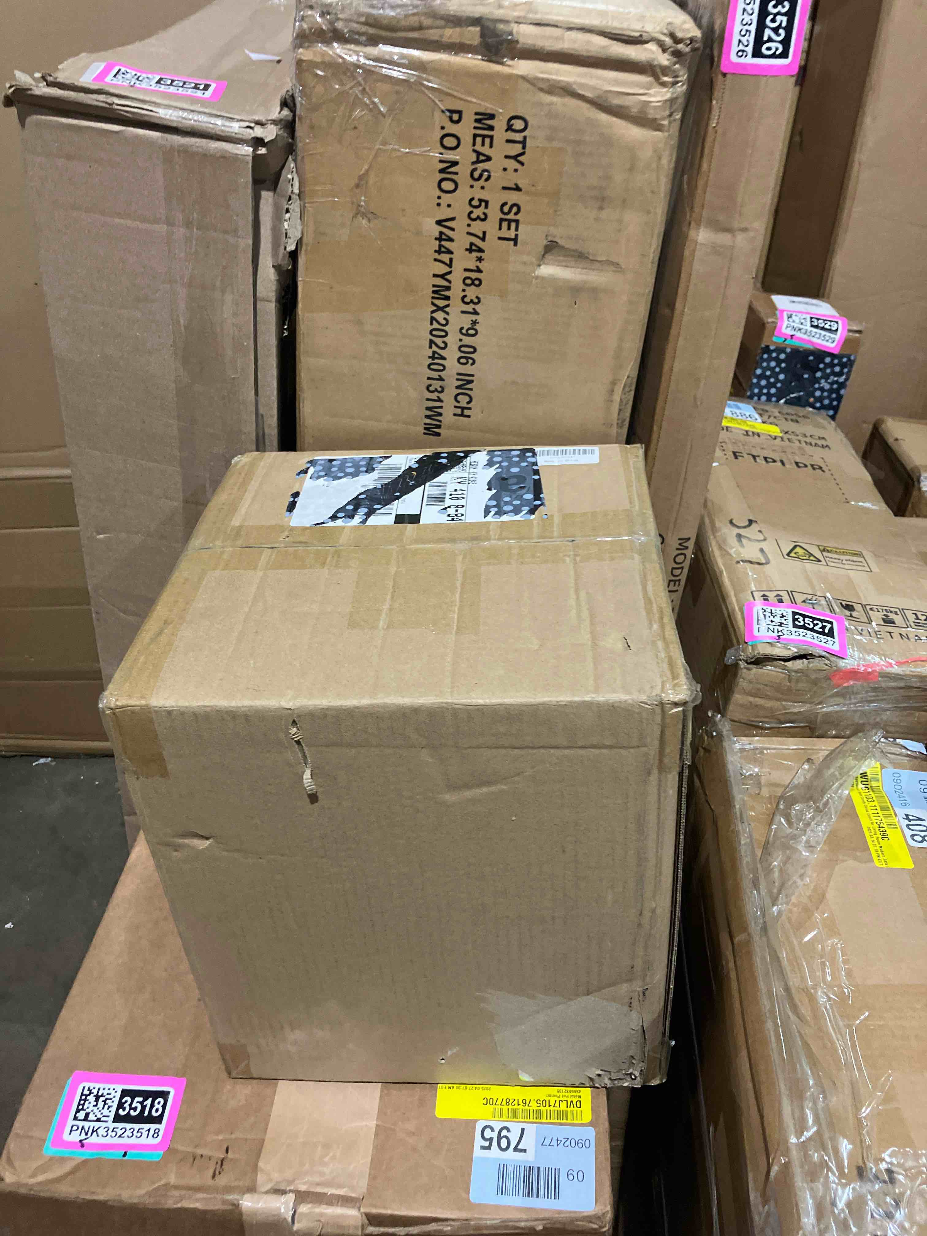 https://s3.amazonaws.com/lotting-images-prod/phillipi/PNK3523517_1747075058002.jpeg