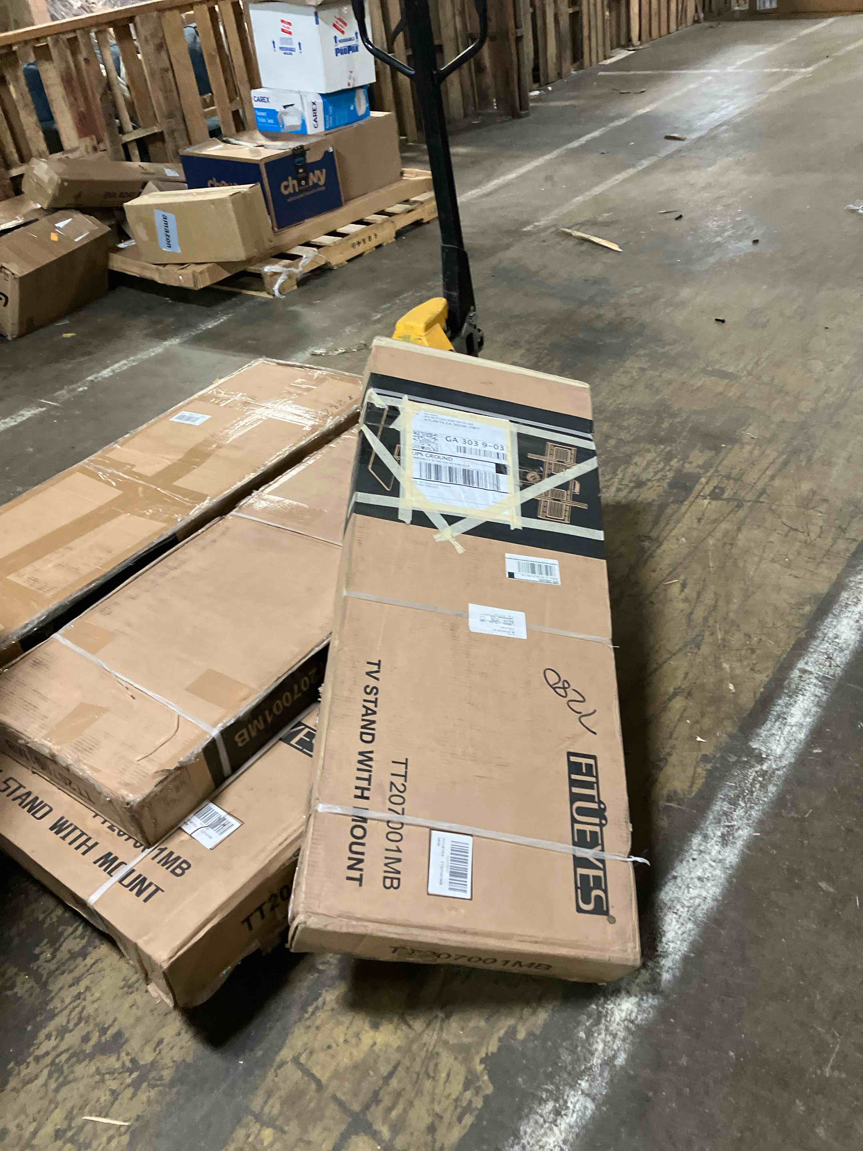 https://s3.amazonaws.com/lotting-images-prod/phillipi/PNK3523695_1747237471571.jpeg