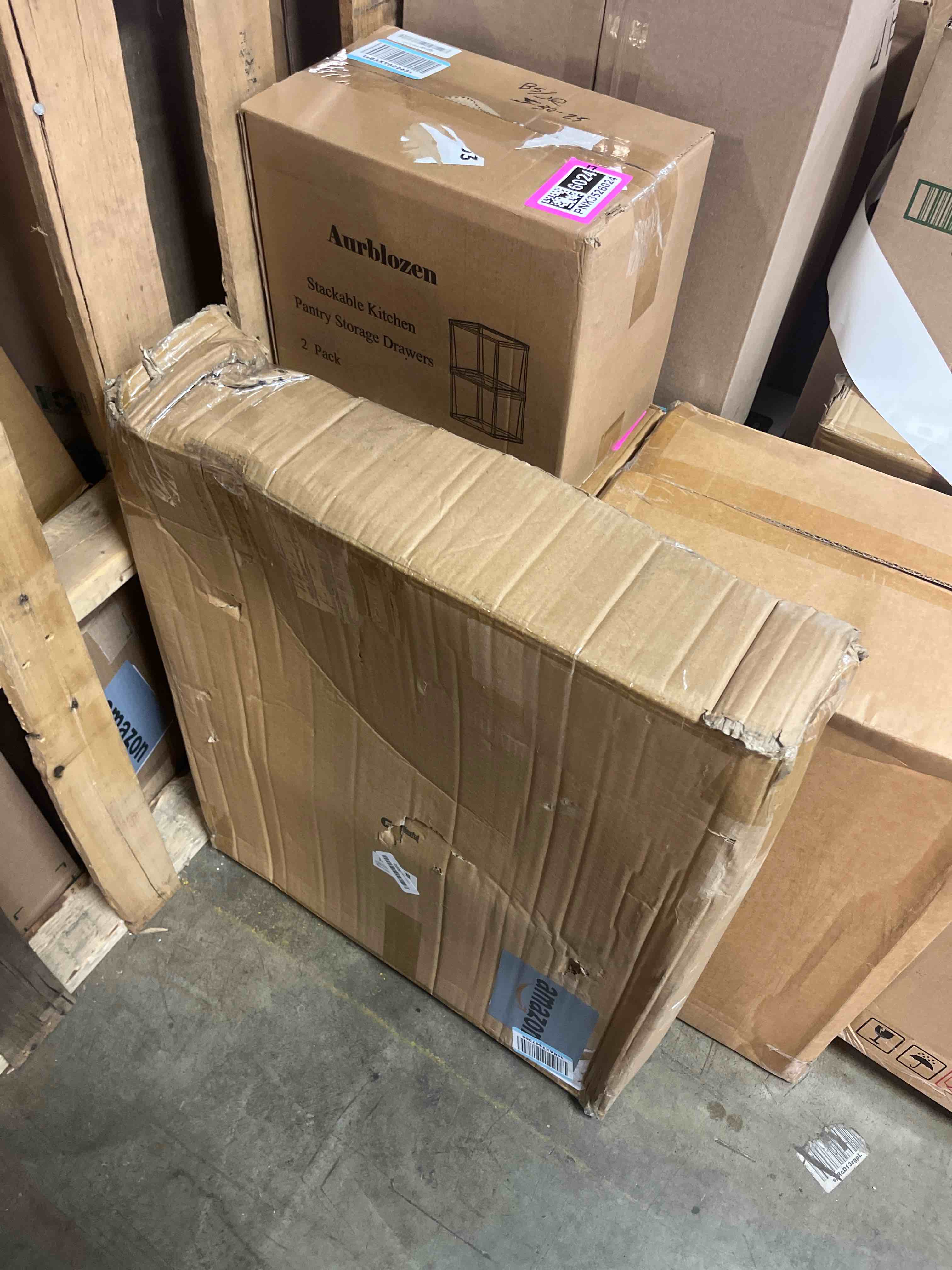 https://s3.amazonaws.com/lotting-images-prod/phillipi/PNK3526021_1751049540446.jpeg