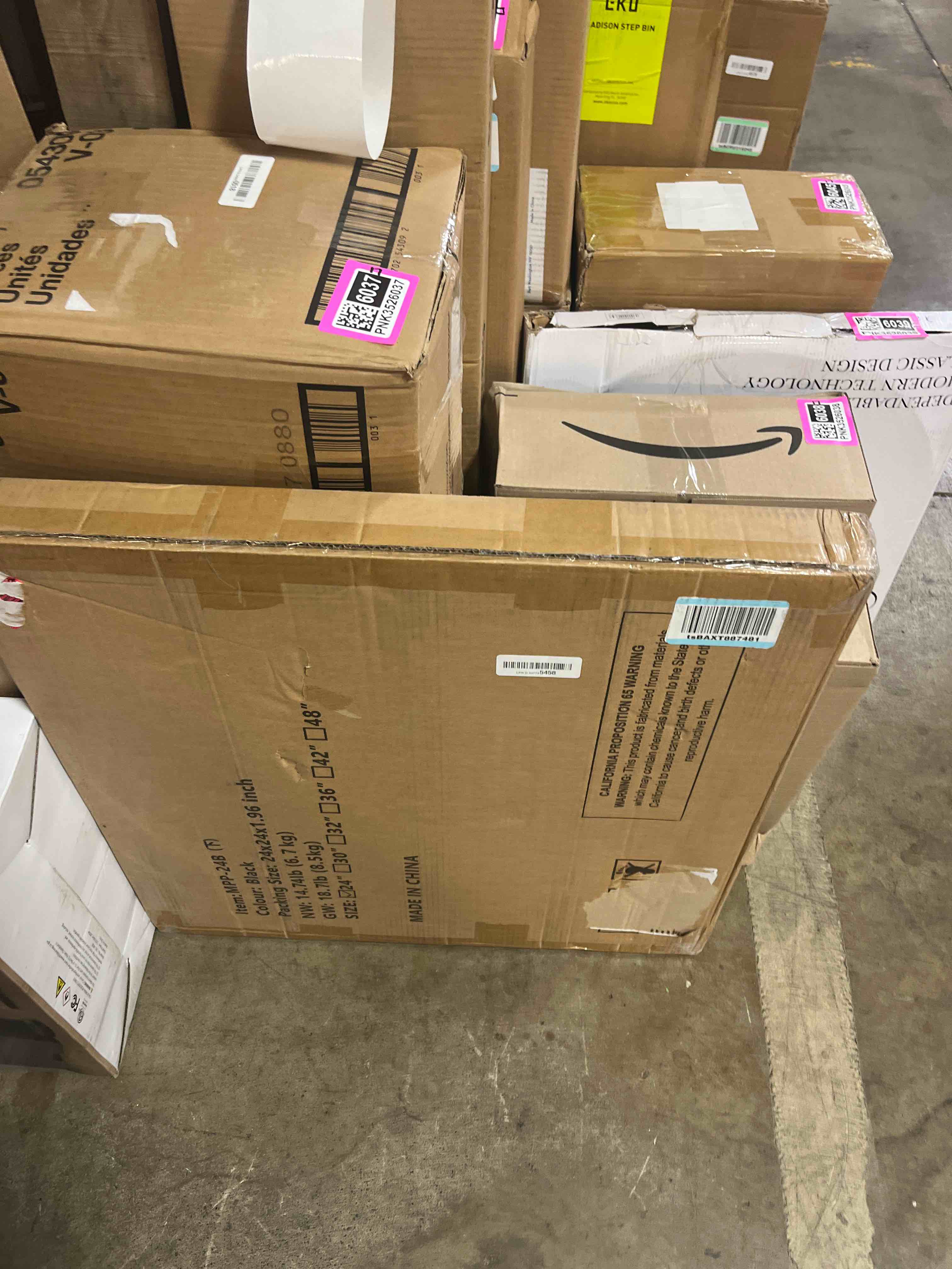https://s3.amazonaws.com/lotting-images-prod/phillipi/PNK3526034_1751049005373.jpeg