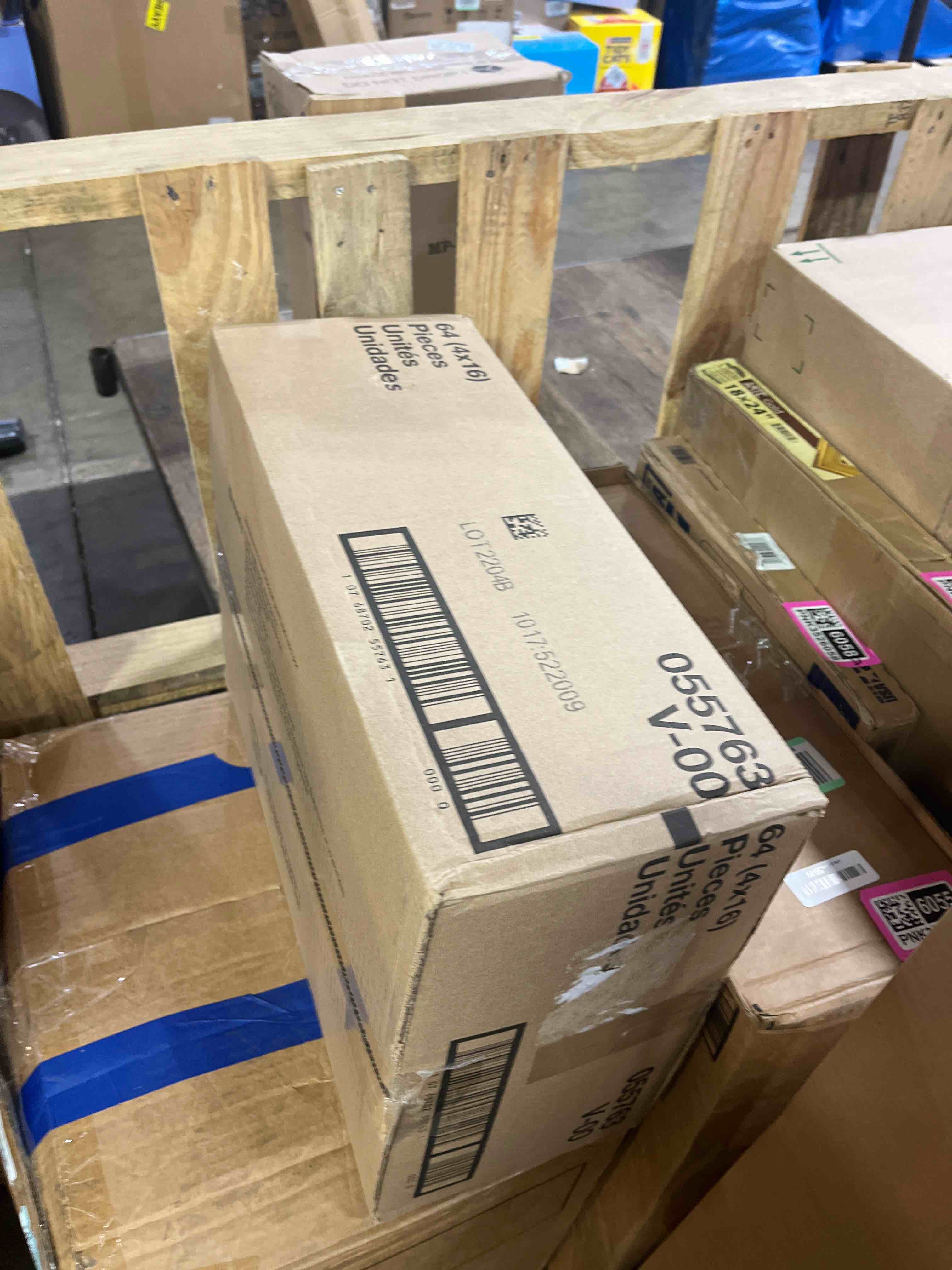 https://s3.amazonaws.com/lotting-images-prod/phillipi/PNK3526050_1751048295303.jpeg