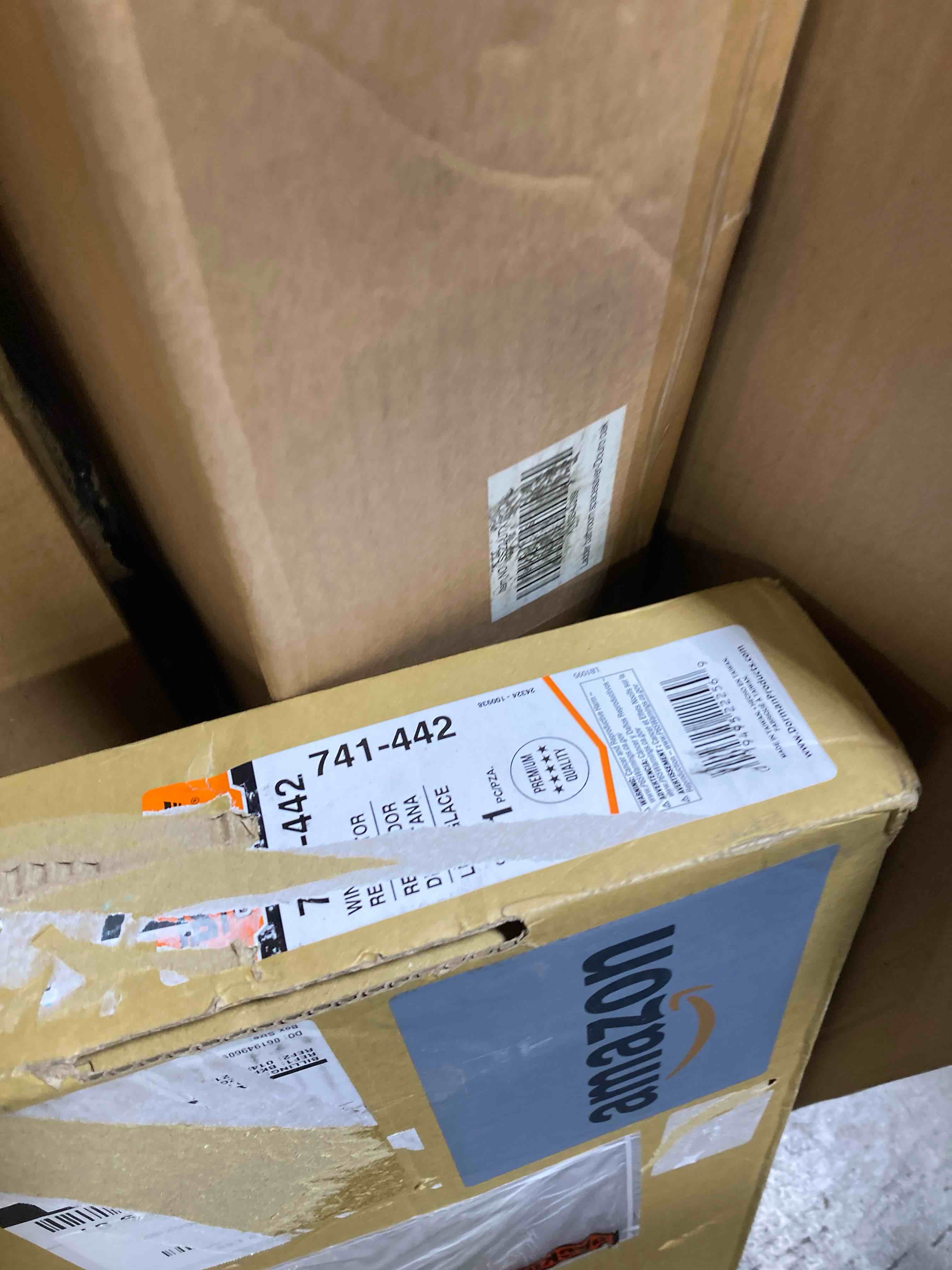 https://s3.amazonaws.com/lotting-images-prod/phillipi/PNK3526115_1751293236956.jpeg