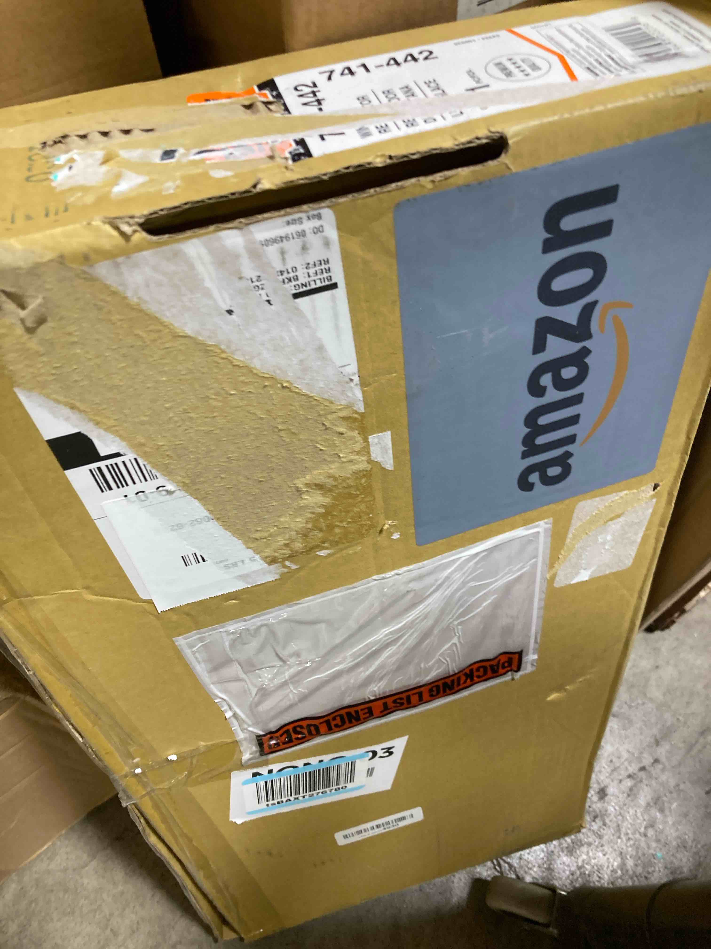 https://s3.amazonaws.com/lotting-images-prod/phillipi/PNK3526115_1751293238191.jpeg