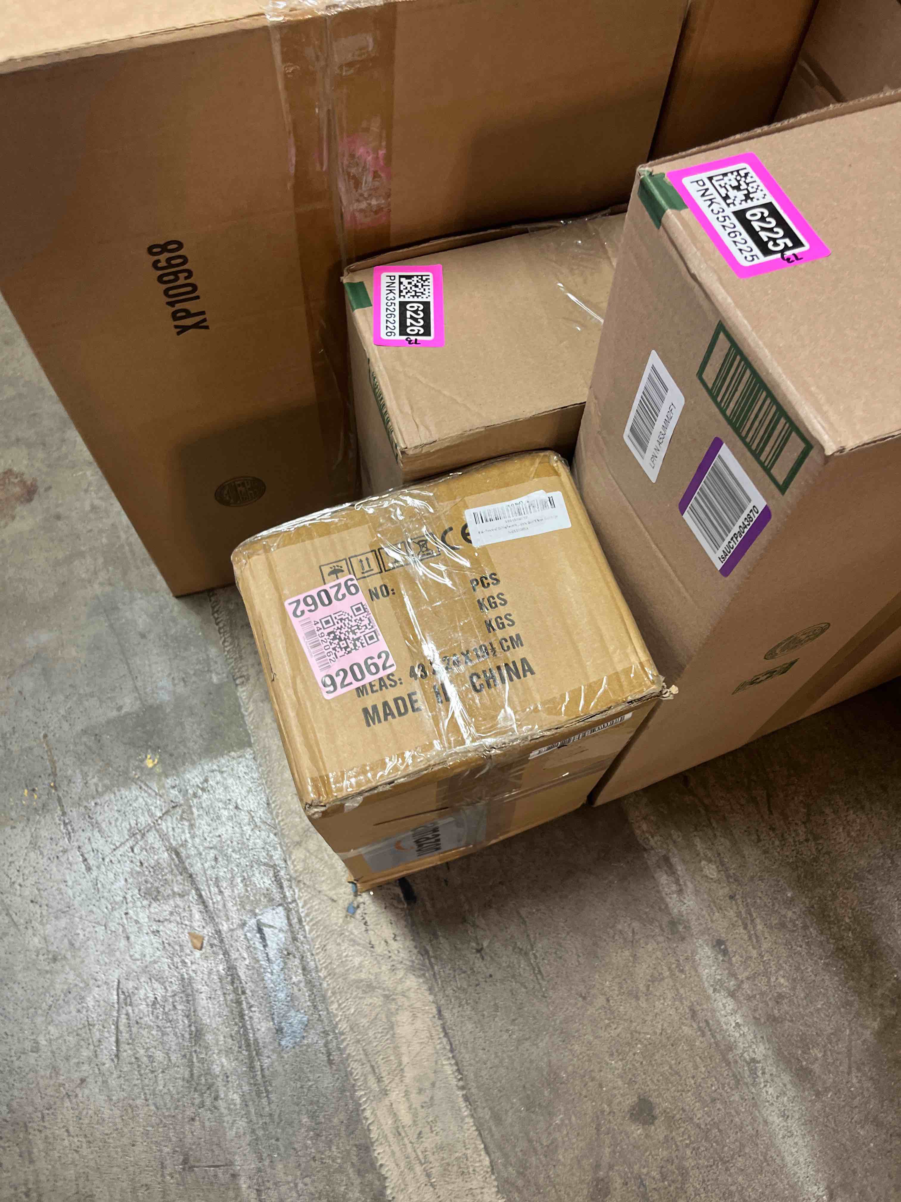 https://s3.amazonaws.com/lotting-images-prod/phillipi/PNK3526224_1751997248463.jpeg