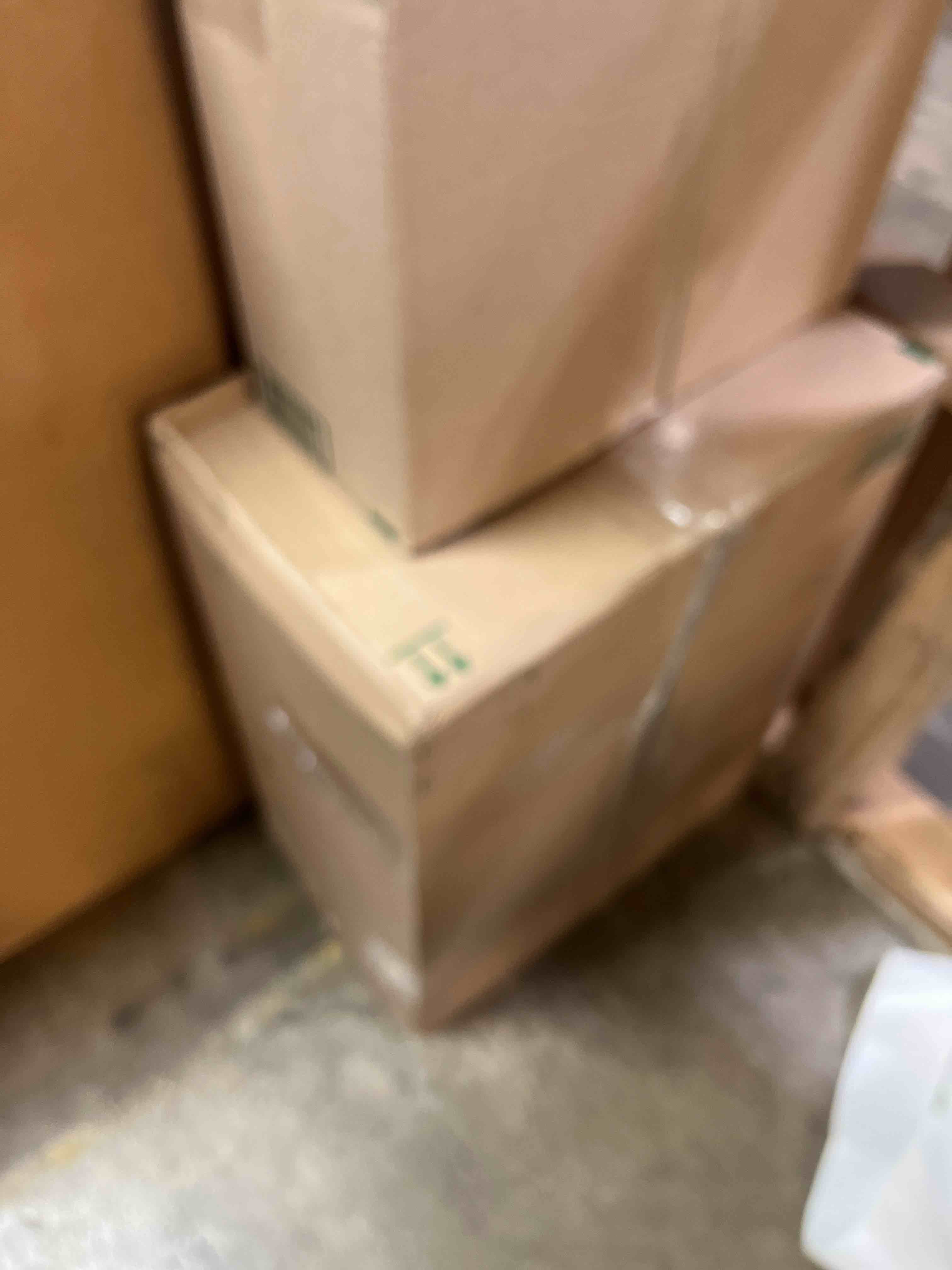 https://s3.amazonaws.com/lotting-images-prod/phillipi/PNK3526229_1751996309601.jpeg