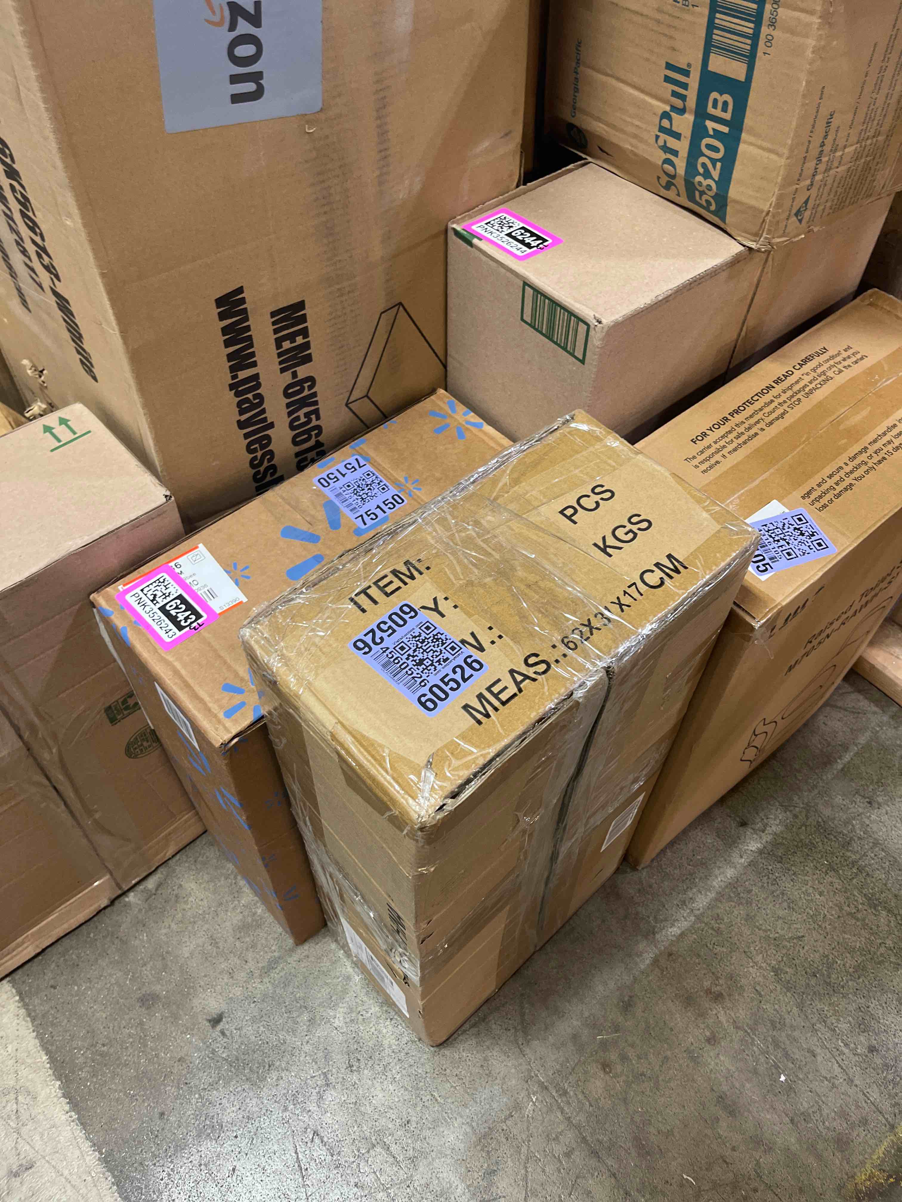 https://s3.amazonaws.com/lotting-images-prod/phillipi/PNK3526239_1751995168211.jpeg