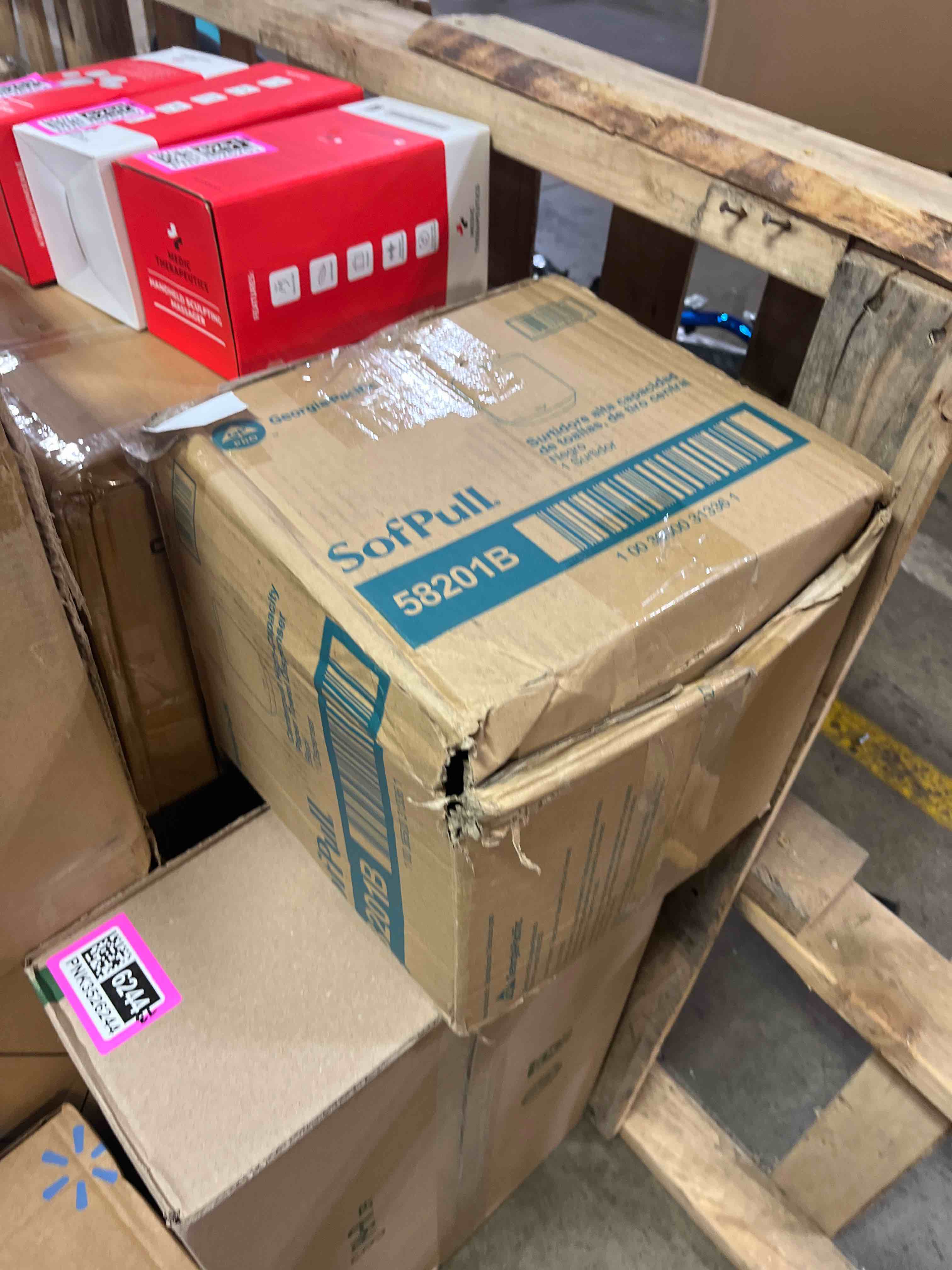 https://s3.amazonaws.com/lotting-images-prod/phillipi/PNK3526241_1751995023767.jpeg