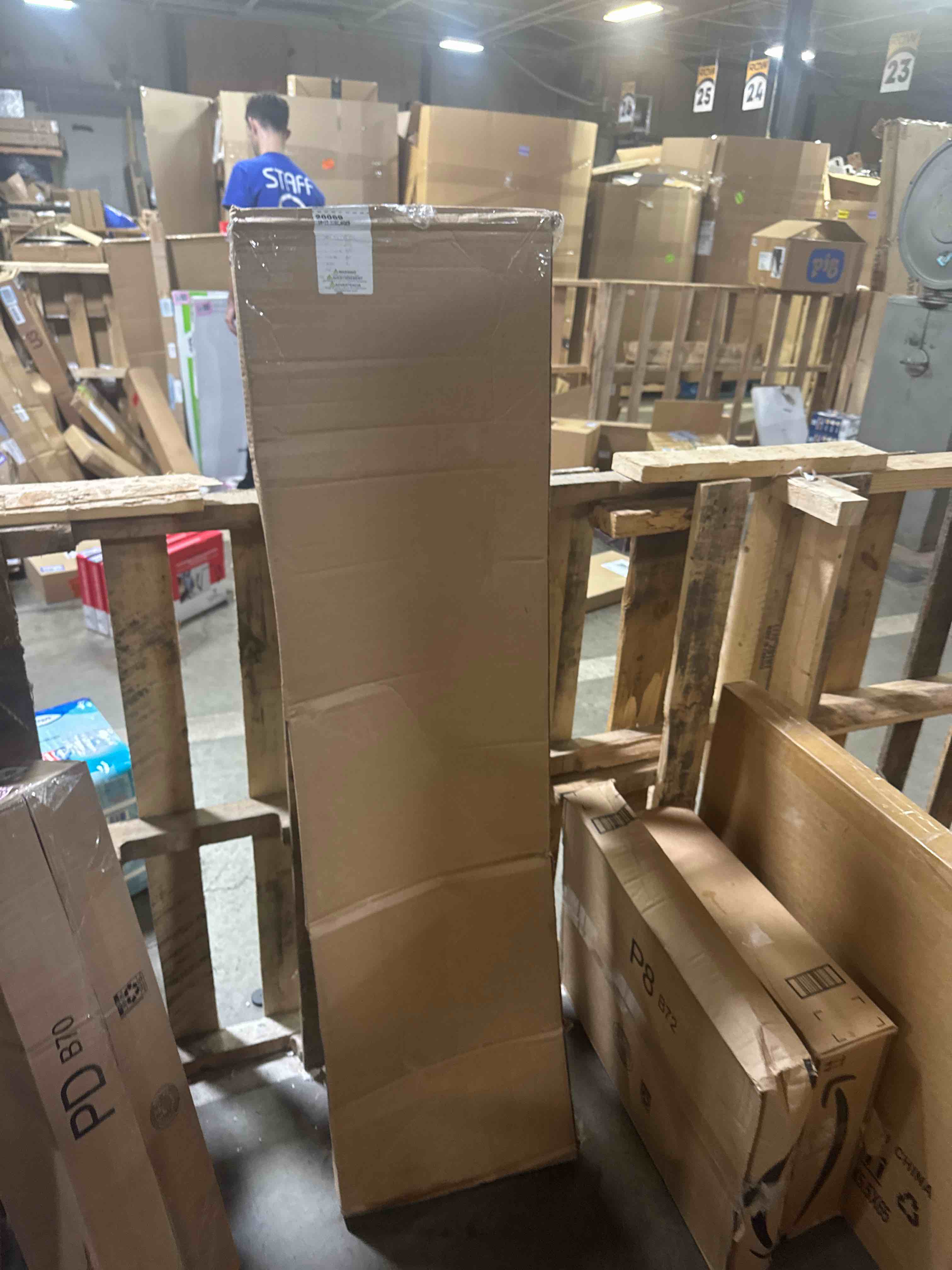 https://s3.amazonaws.com/lotting-images-prod/phillipi/PNK3526324_1752505338685.jpeg