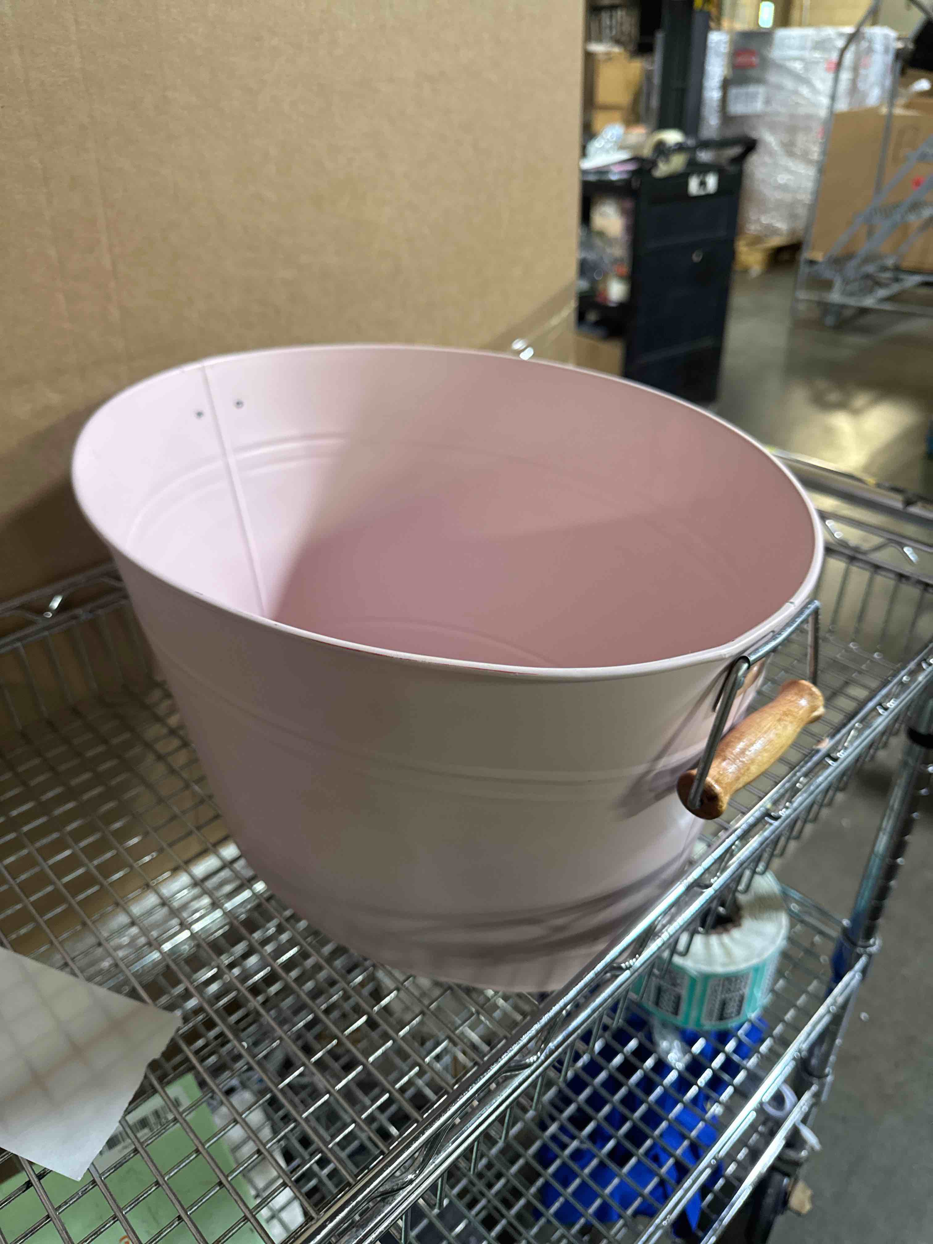 https://s3.amazonaws.com/lotting-images-prod/phillipi/PNK3526341_1752507304064.jpeg