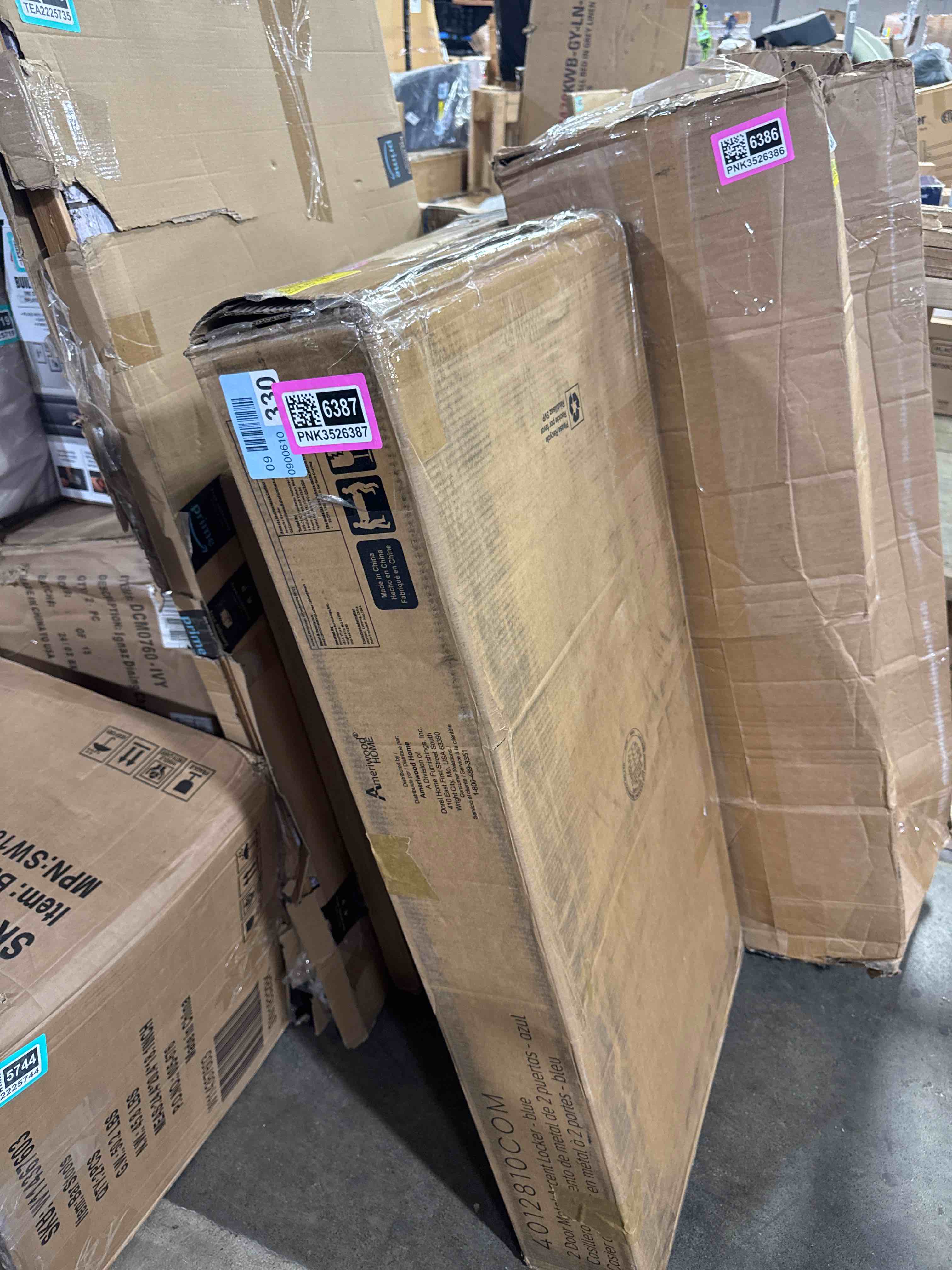 https://s3.amazonaws.com/lotting-images-prod/phillipi/PNK3526387_1752676556629.jpeg