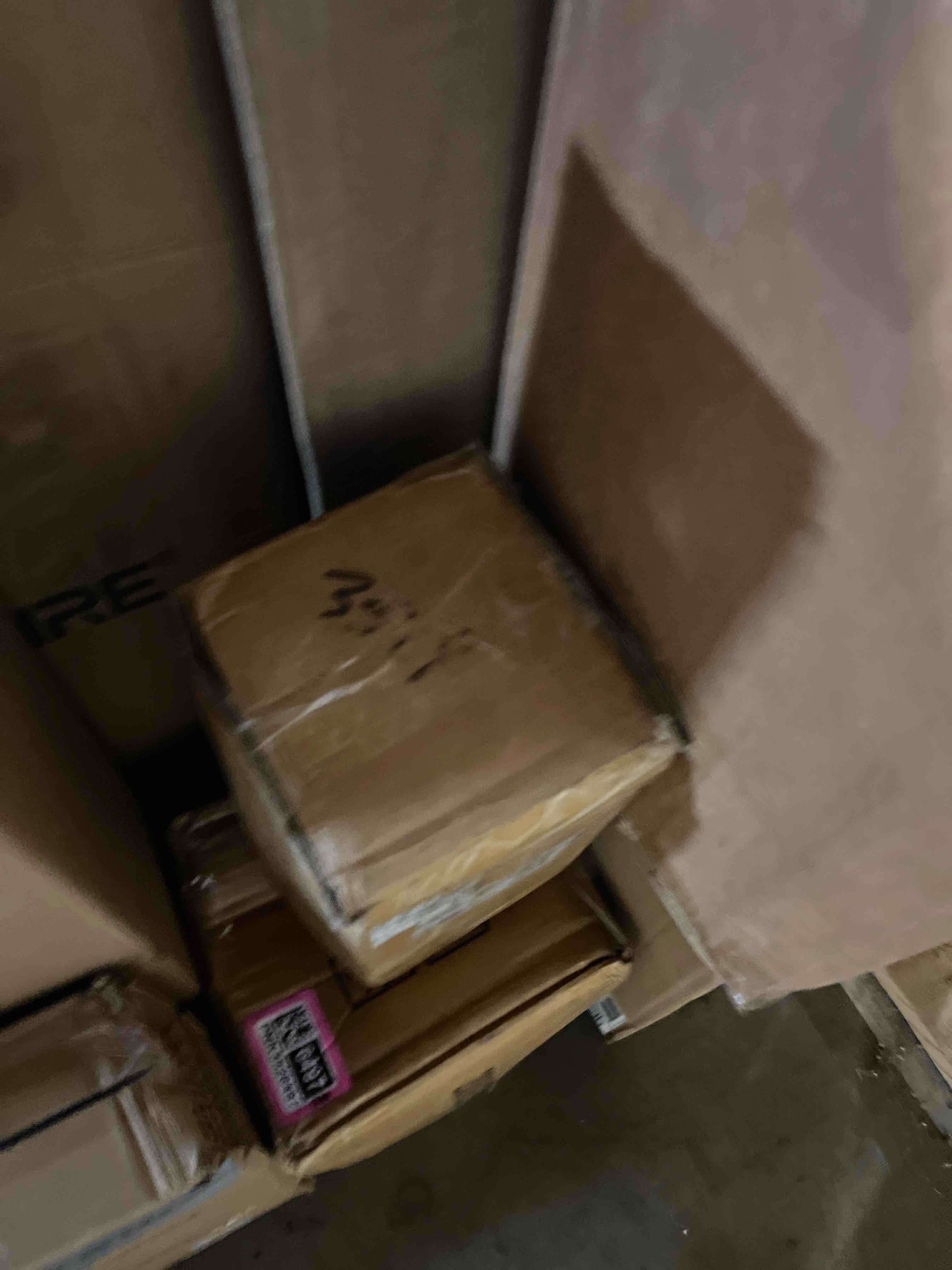 https://s3.amazonaws.com/lotting-images-prod/phillipi/PNK3526490_1753720607541.jpeg