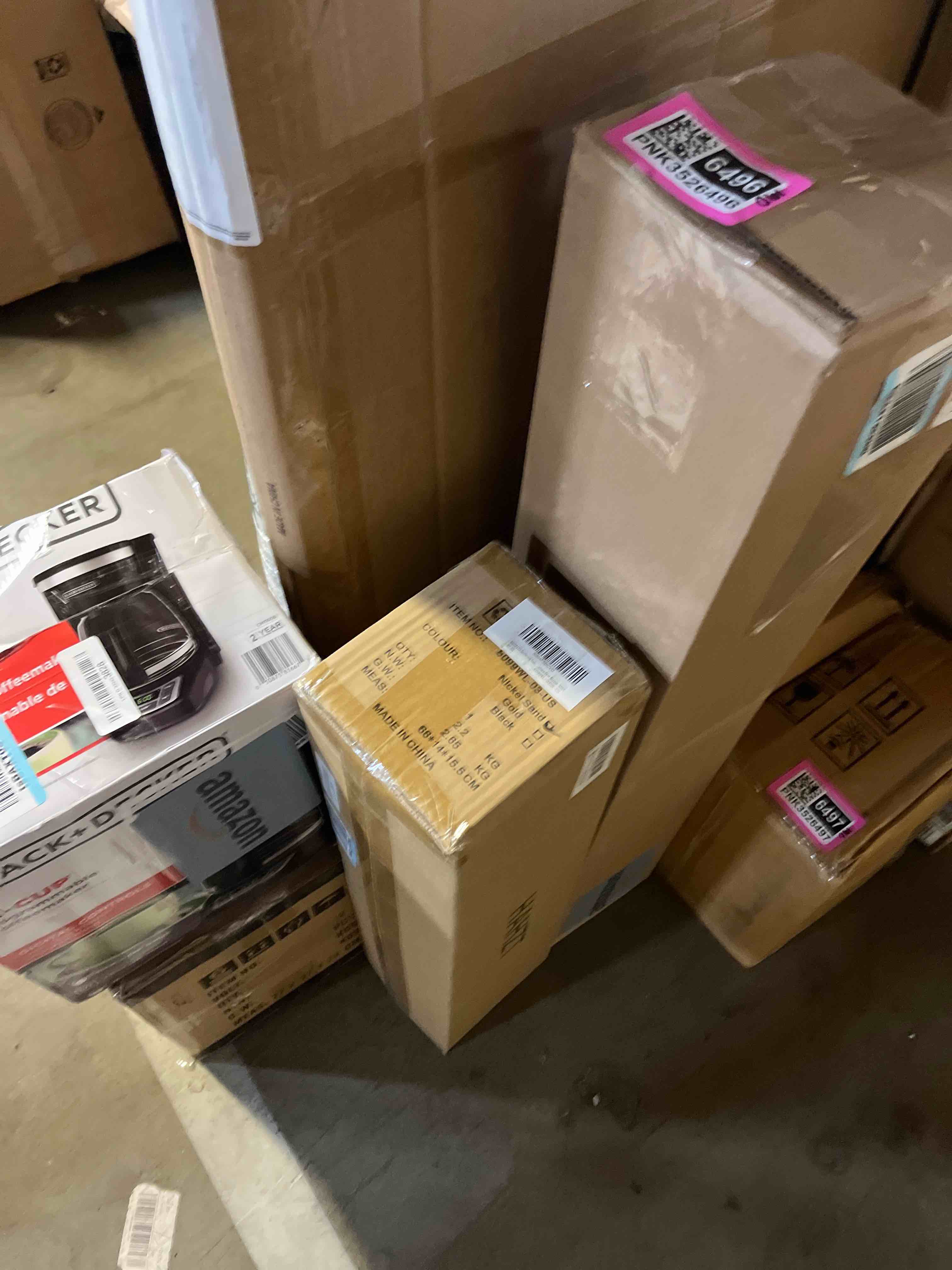 https://s3.amazonaws.com/lotting-images-prod/phillipi/PNK3526495_1753720138054.jpeg