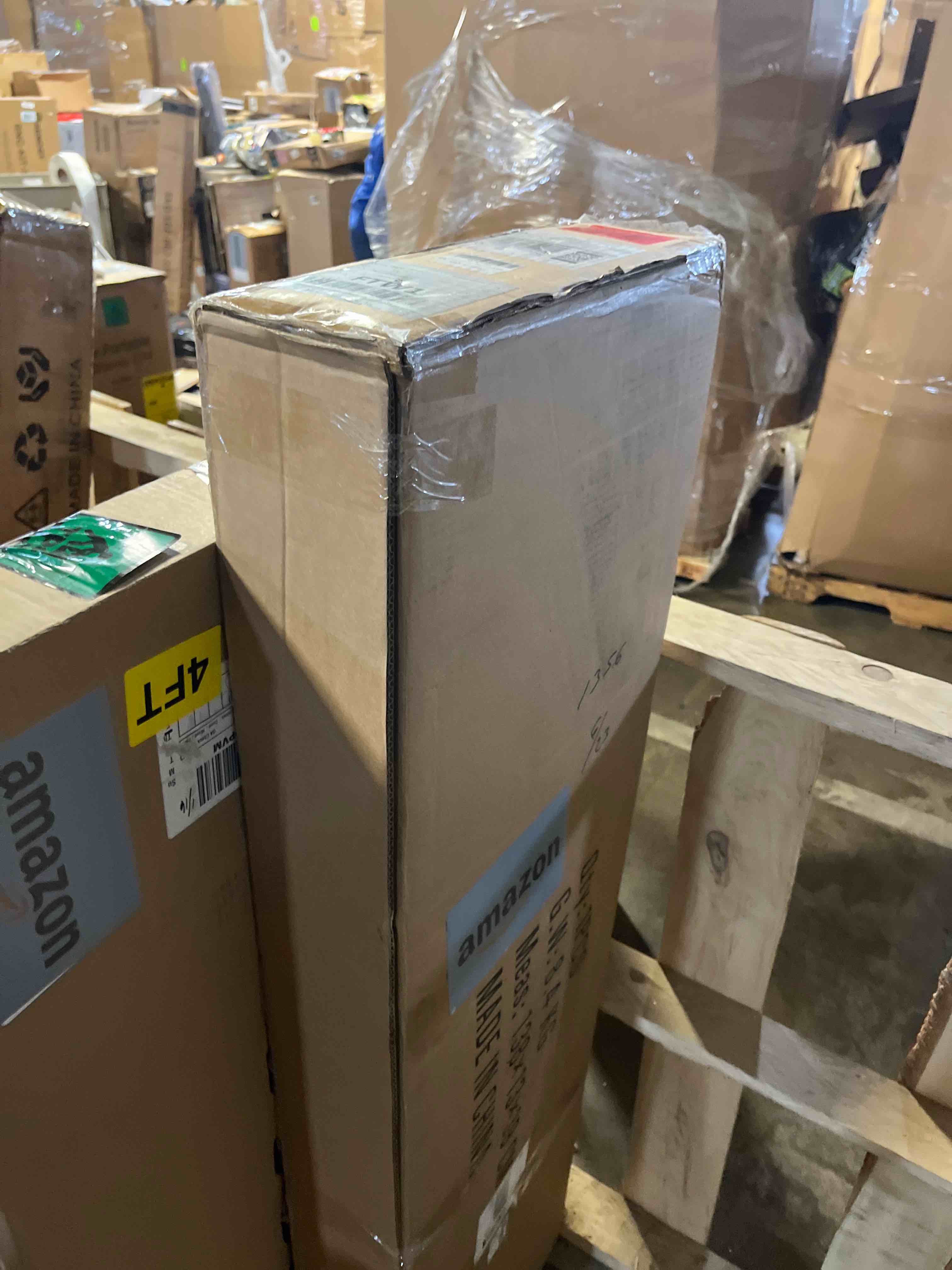 https://s3.amazonaws.com/lotting-images-prod/phillipi/PNK3526504_1753719399734.jpeg