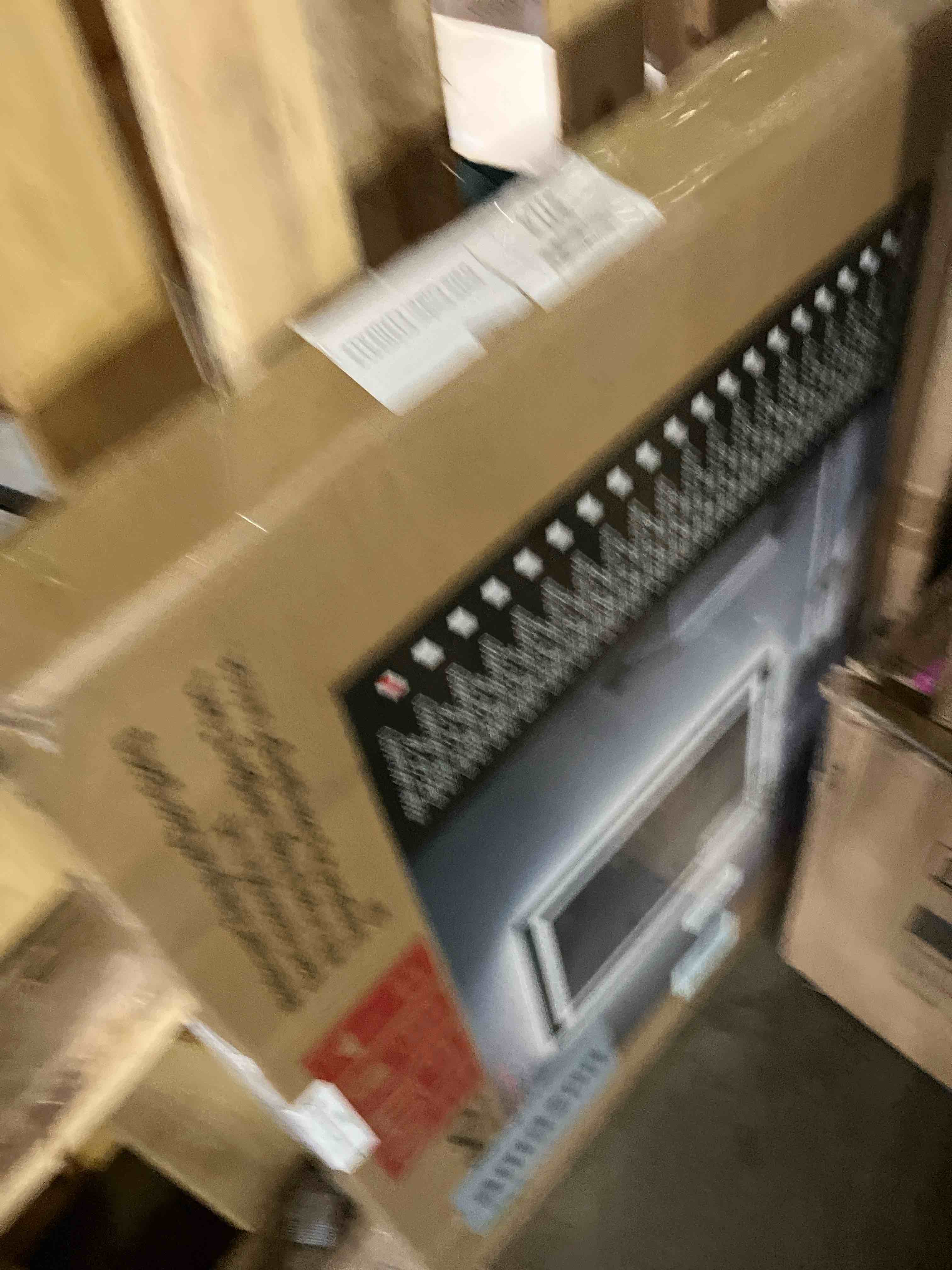 https://s3.amazonaws.com/lotting-images-prod/phillipi/PNK3526537_1753796954211.jpeg
