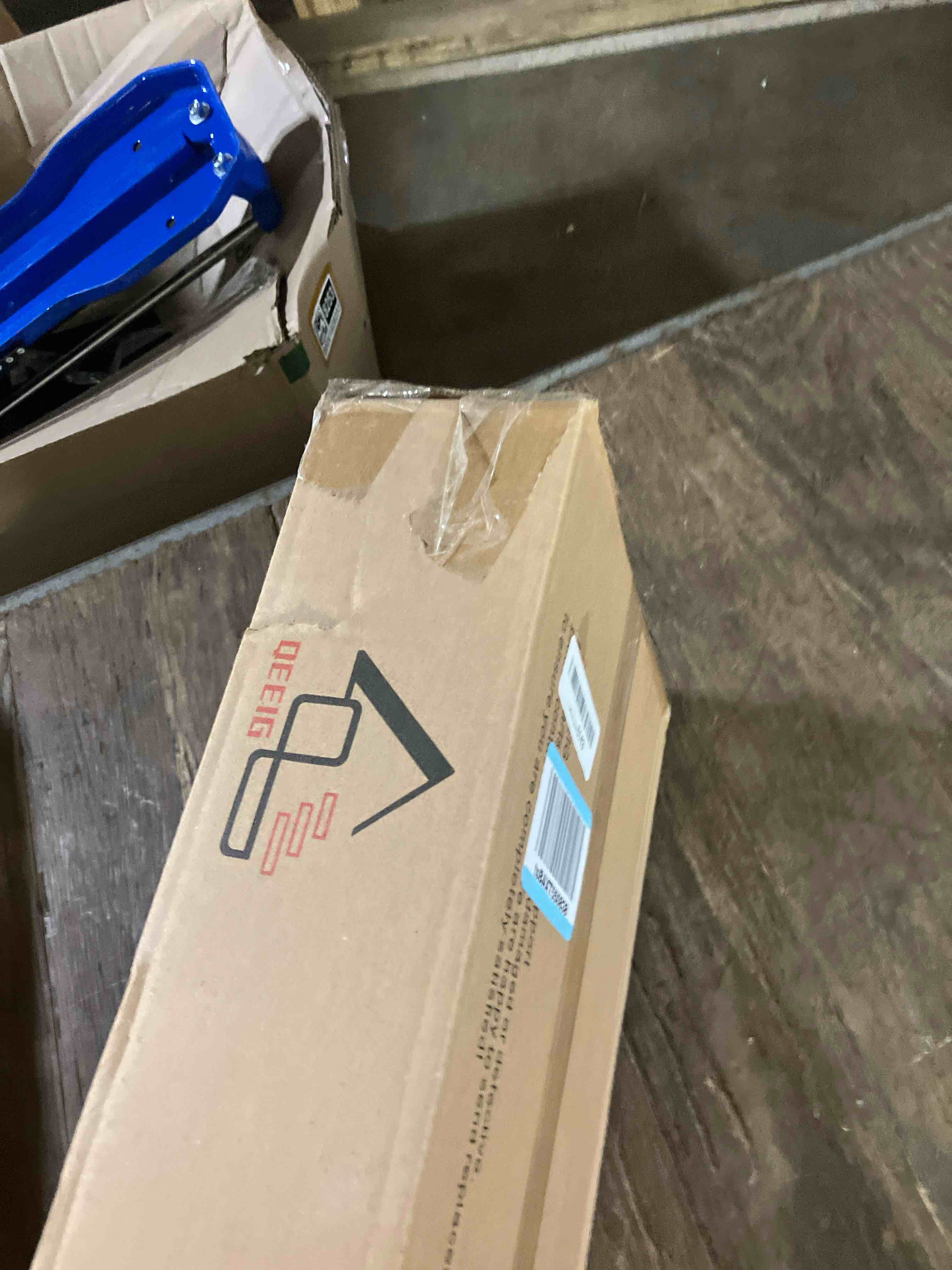 https://s3.amazonaws.com/lotting-images-prod/phillipi/PNK3526543_1753796507268.jpeg
