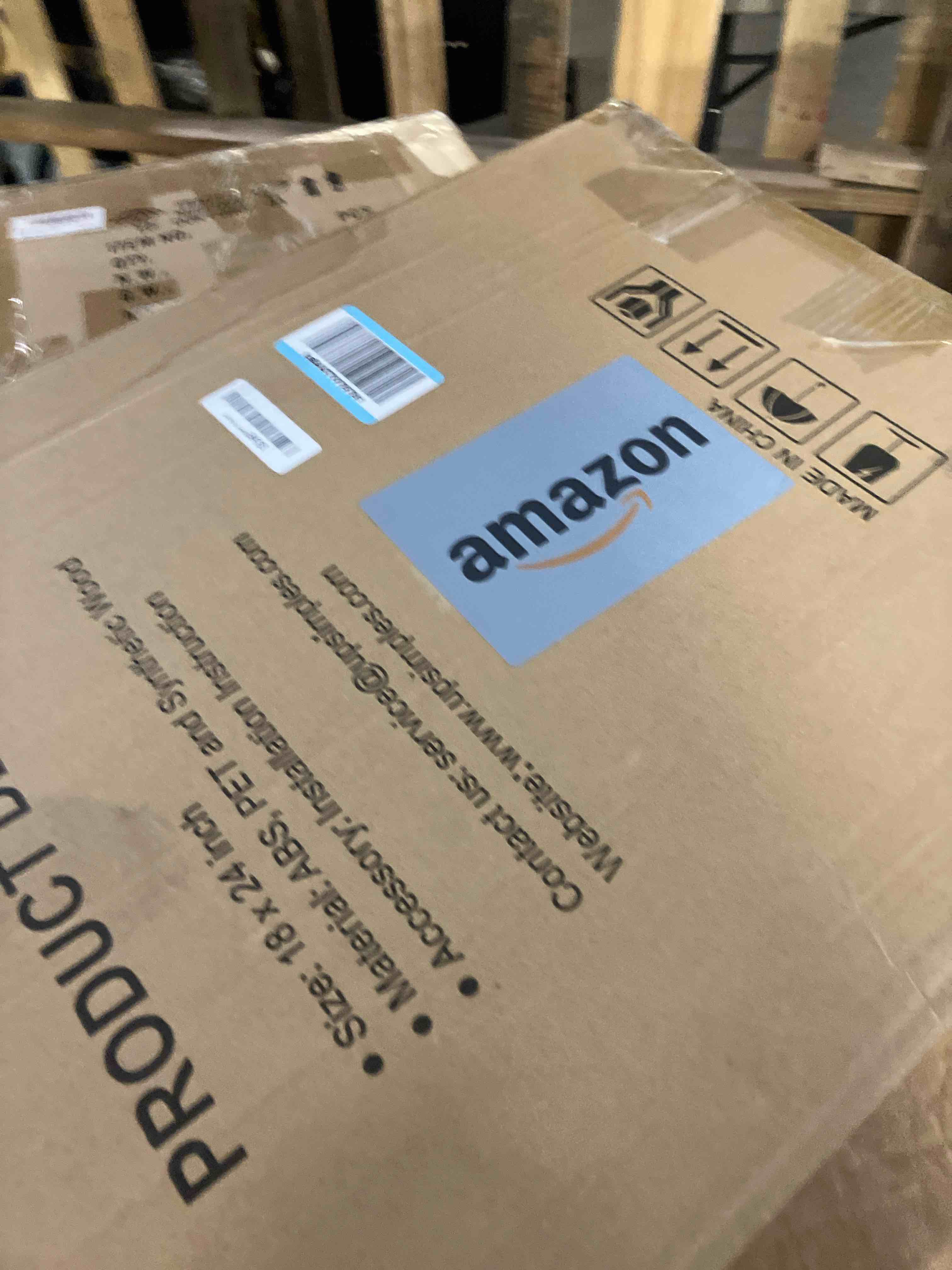 https://s3.amazonaws.com/lotting-images-prod/phillipi/PNK3526553_1753795436683.jpeg
